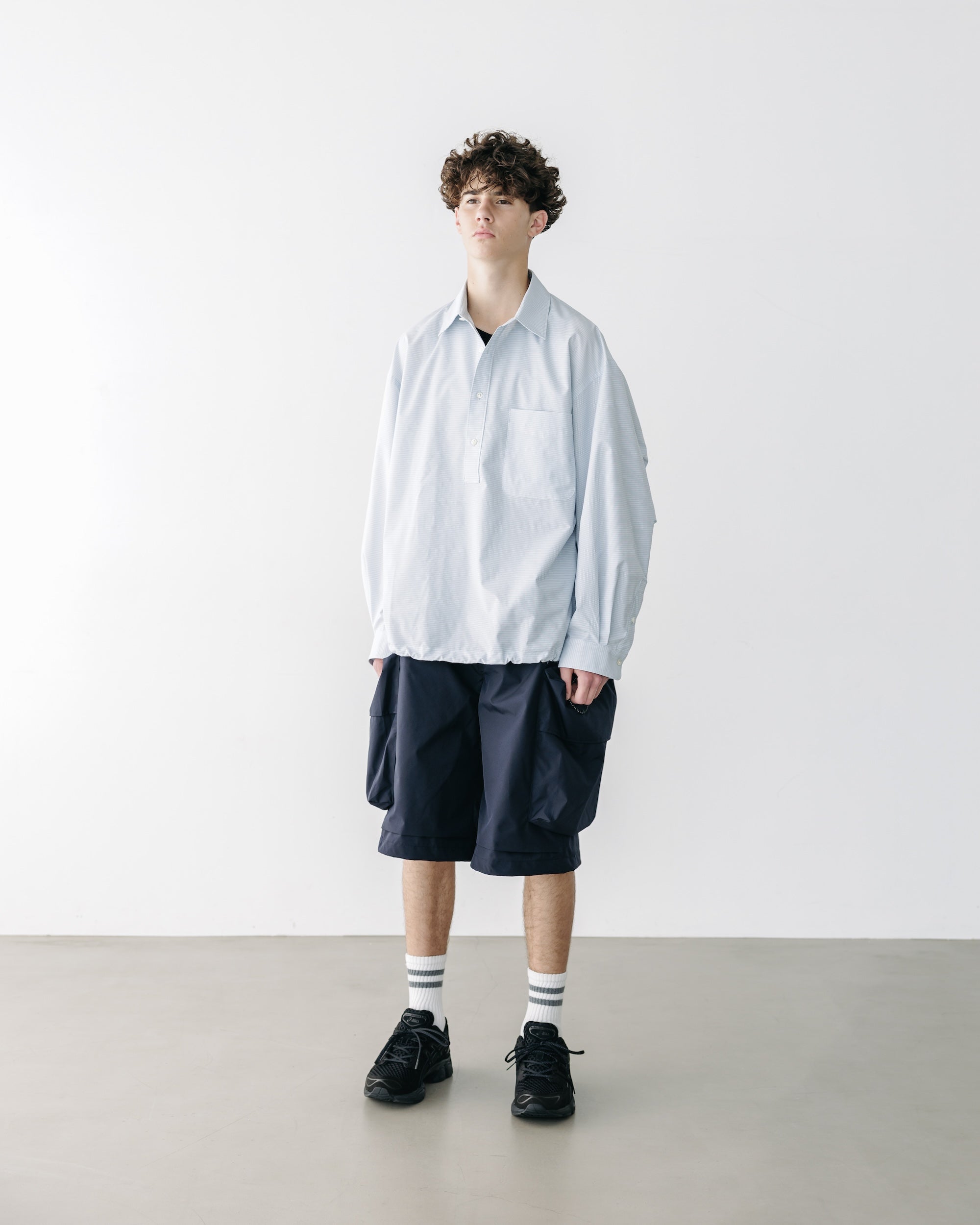 【5.6 TUE 20:00- IN STOCK】+phenix WINDSTOPPER® by GORE-TEX LABS CITY MILITARY HALF PANTS 002 (NAVY)