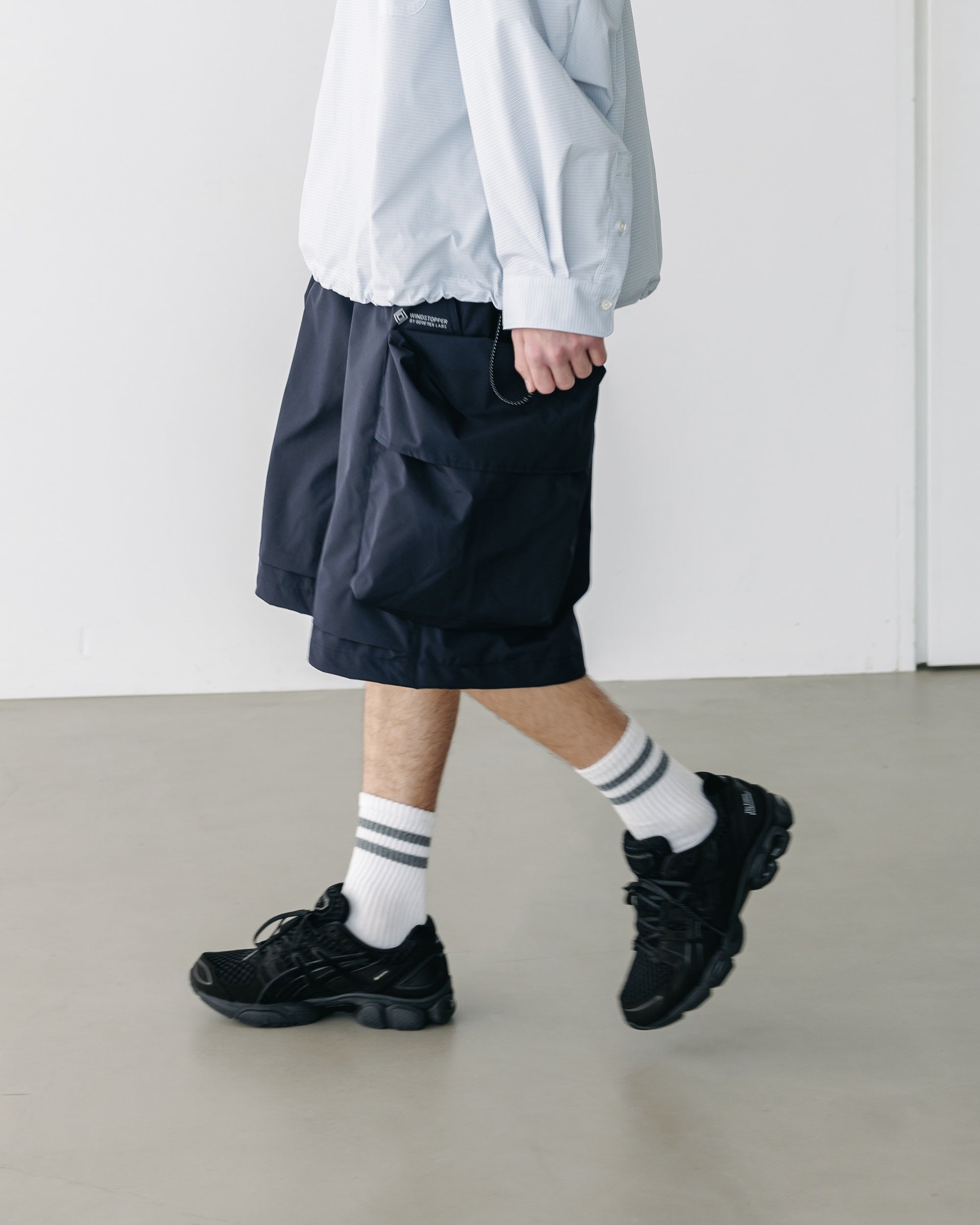 【5.6 TUE 20:00- IN STOCK】+phenix WINDSTOPPER® by GORE-TEX LABS CITY MILITARY HALF PANTS 002 (NAVY)