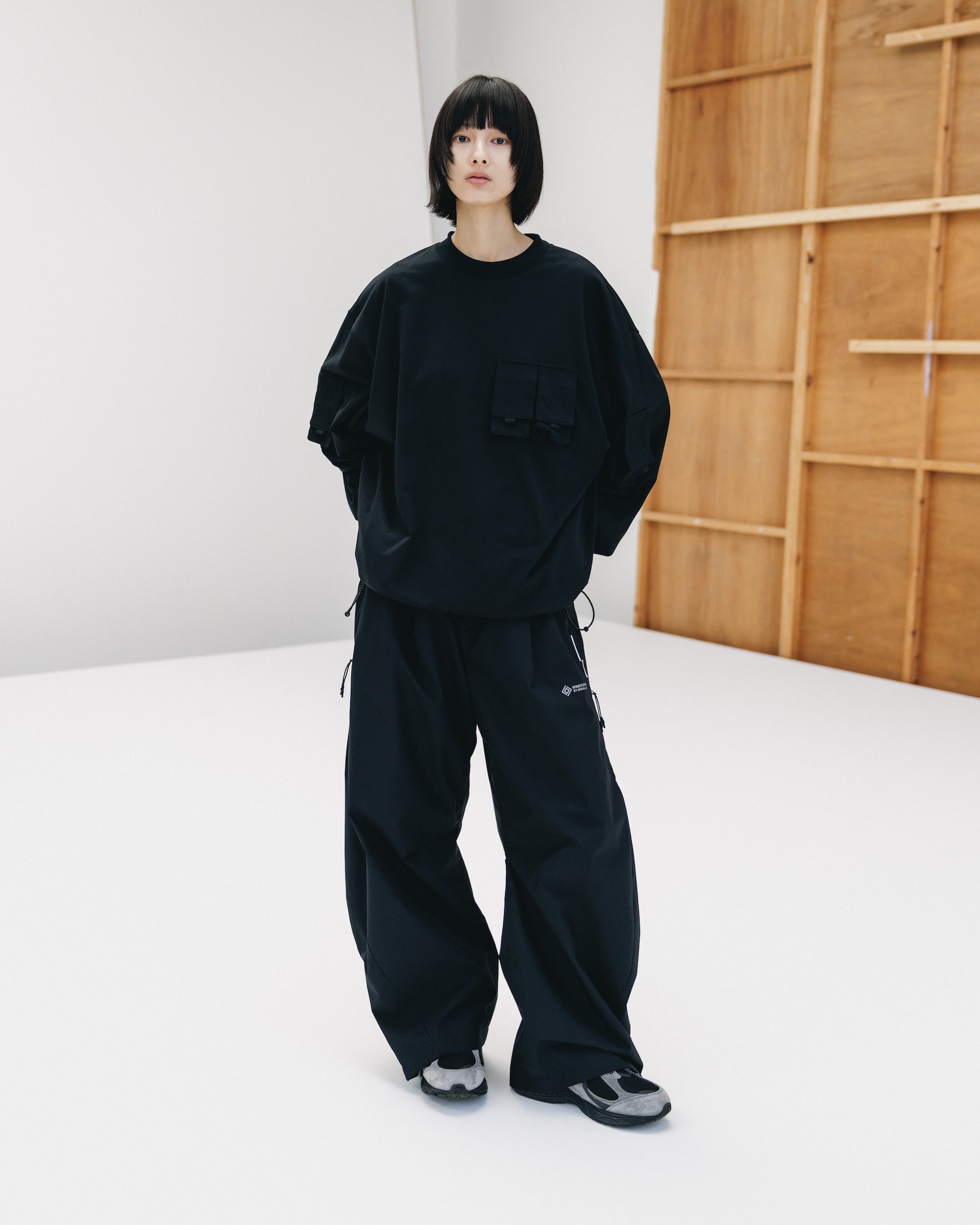 MULTI POCKET L/S T-SHIRT (BLACK)