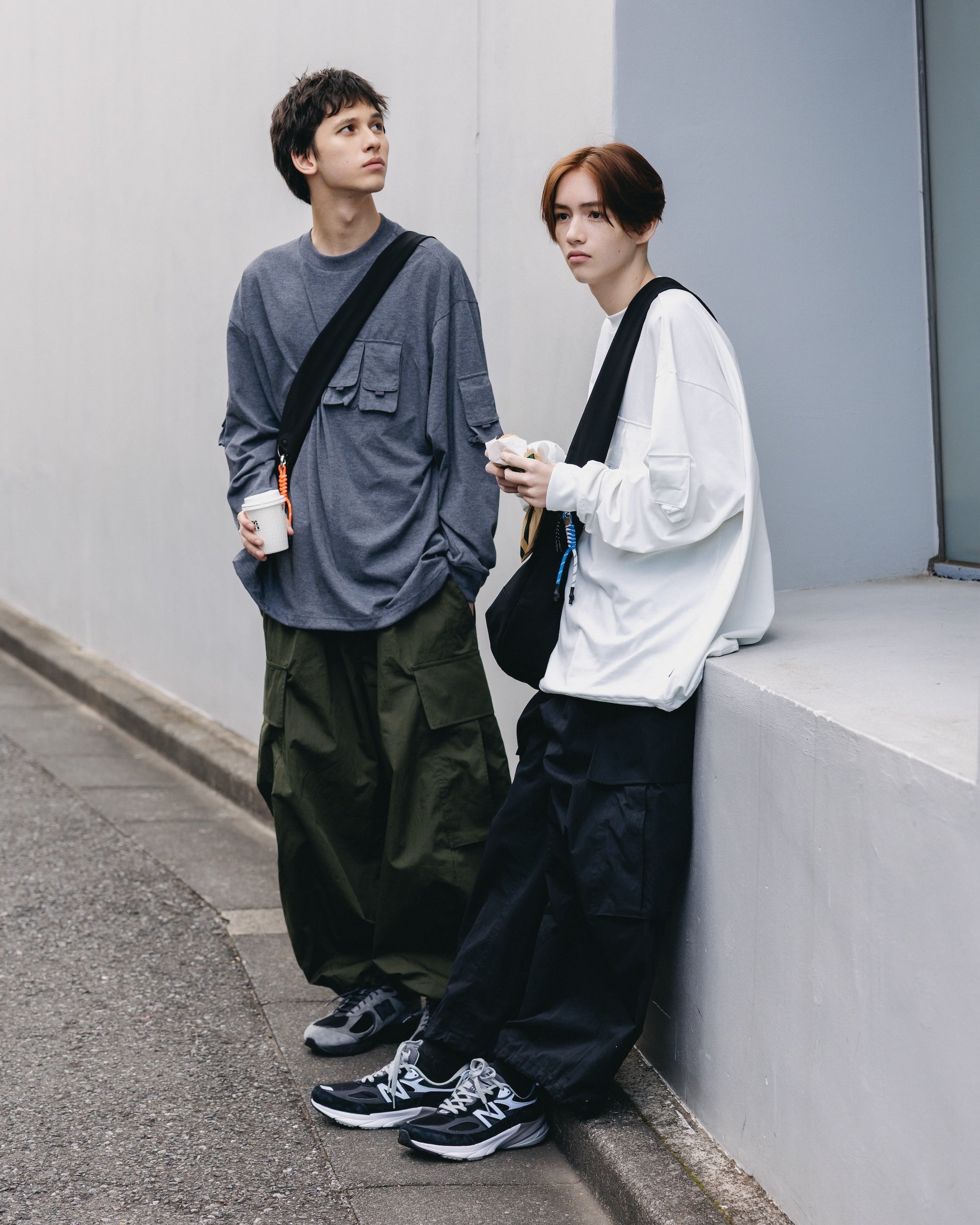 【11.26 WED 20:00- IN STOCK】MEGA POCKET BALLOON CARGO PANTS (BLACK)