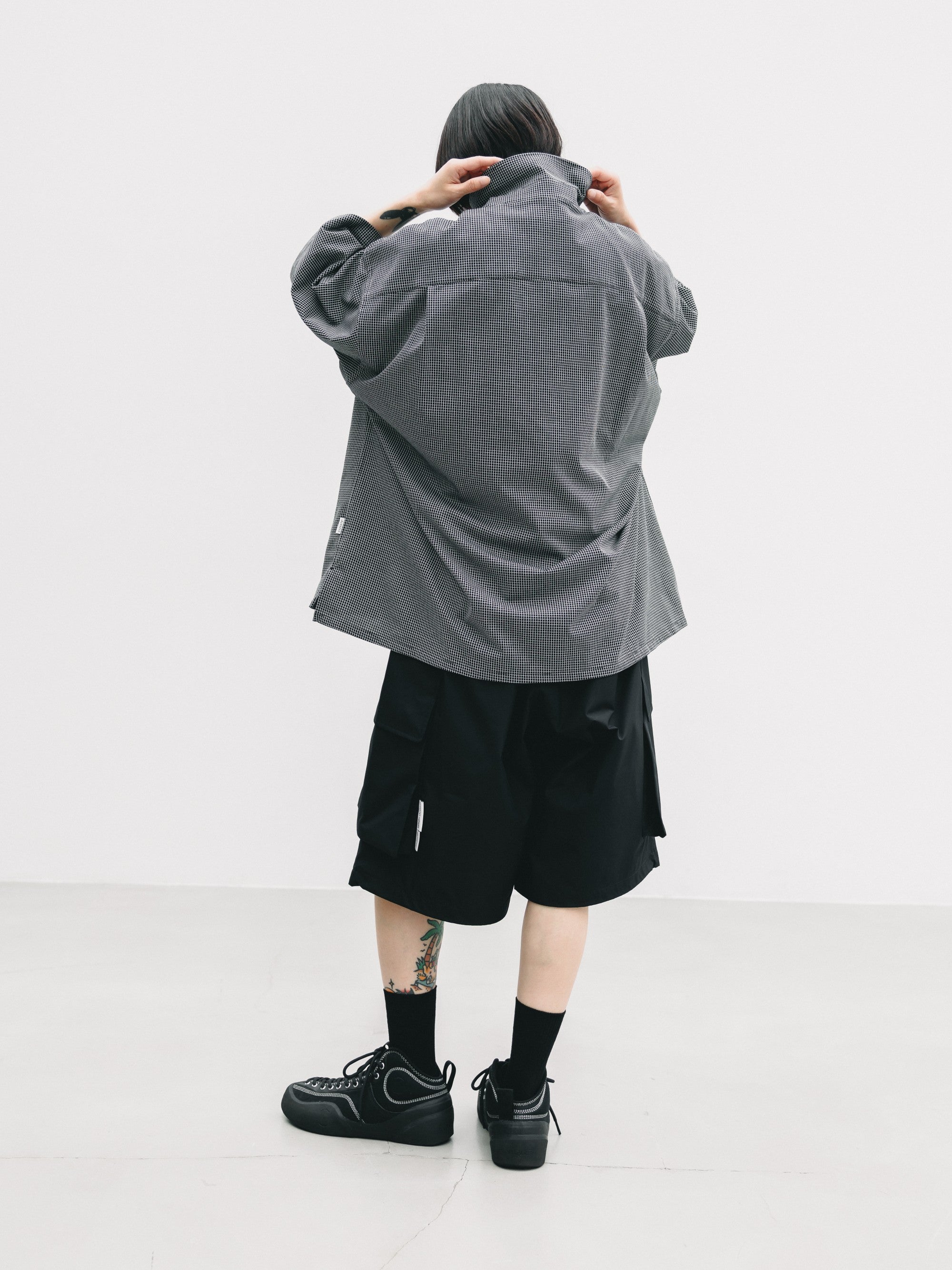 【7.8 WED 20:00- IN STOCK】MINI GRID CHECK 36G KNIT EVERYDAY ZIP UP S/S SHIRT (BLACK×WHITE)