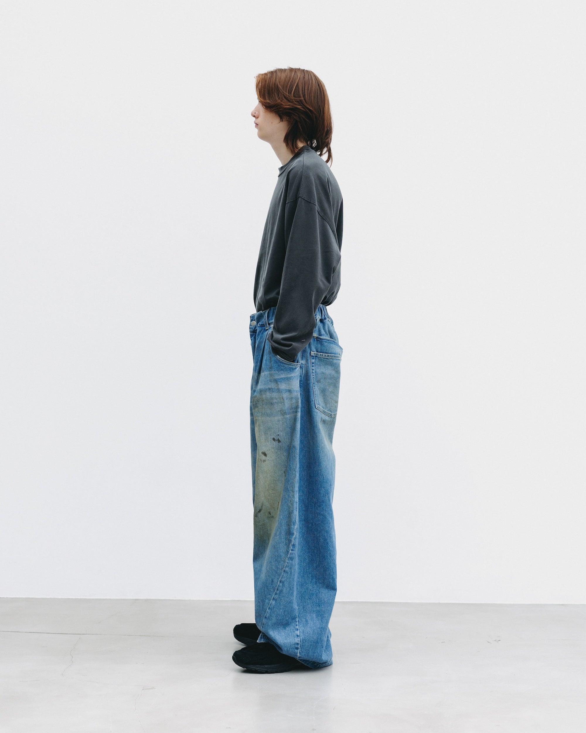 【10.1 WED 20:00- IN STOCK】VINTAGE DYED SELVEDGE DENIM BARREL LEG PANTS (VINTAGE LIGHT INDIGO)