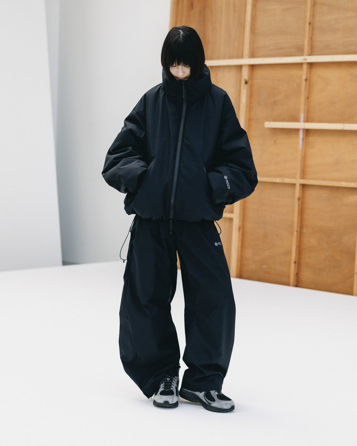 【10.28 WED 20:00- IN STOCK】 +phenix WINDSTOPPER® by GORE-TEX LABS CITY UTILITY INSULATED JACKET TYPE 1 (BLACK)