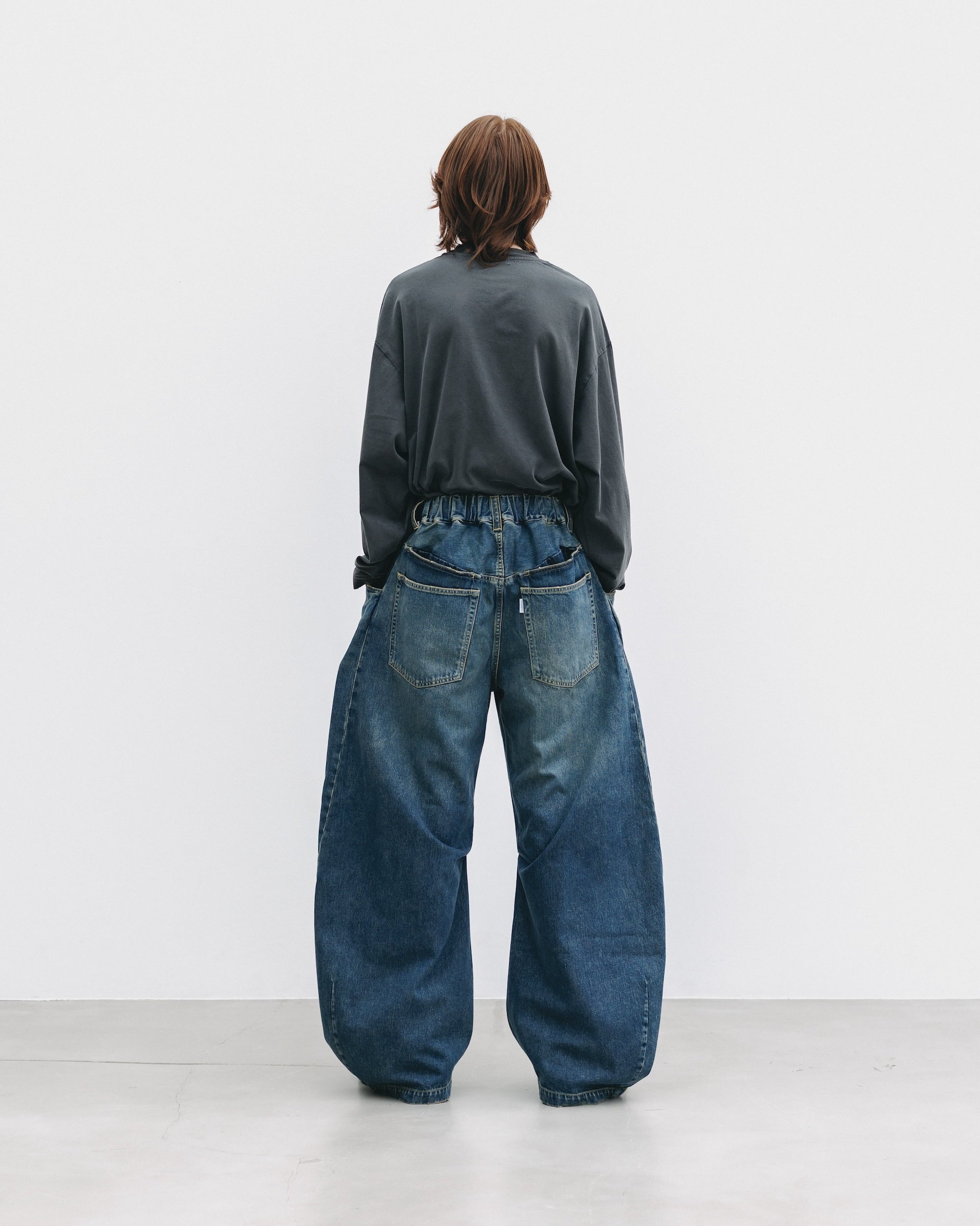 【10.1 WED 20:00- IN STOCK】VINTAGE DYED SELVEDGE DENIM BARREL LEG PANTS (VINTAGE INDIGO)