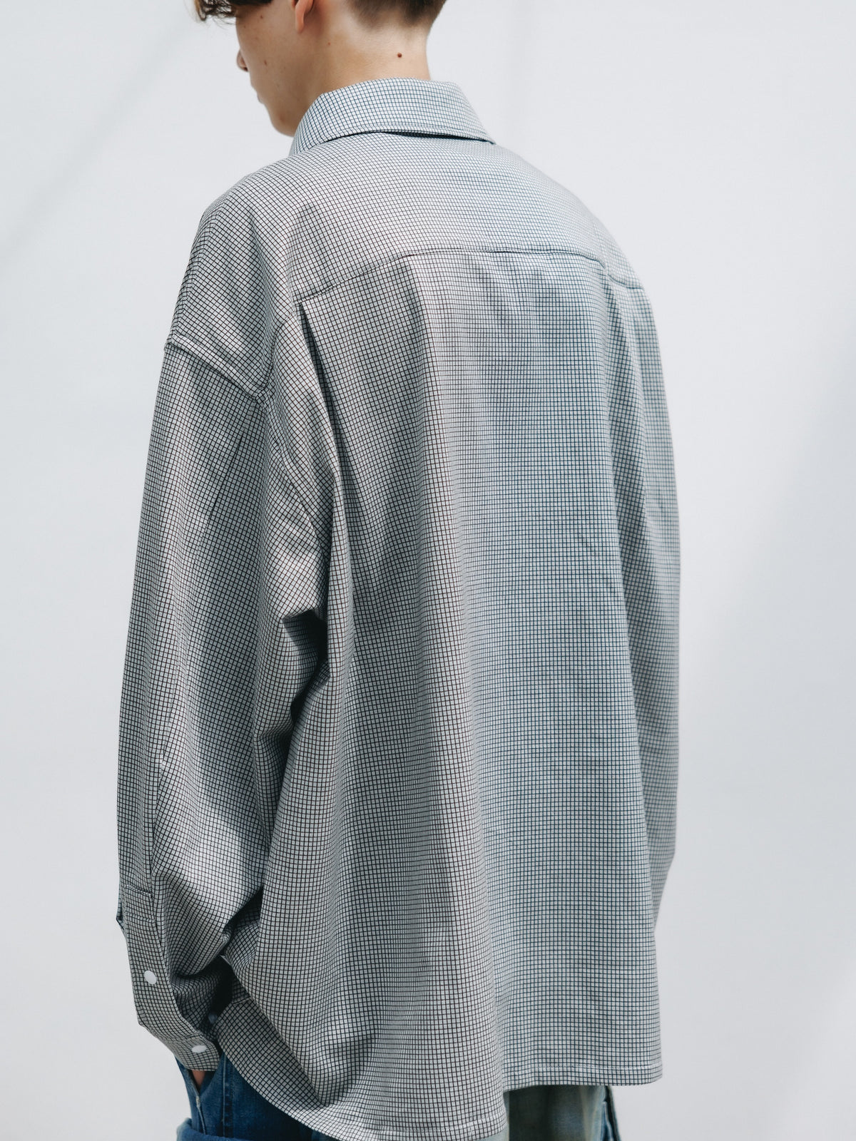 【10.24 SAT 20:00- IN STOCK】 MINI GRID CHECK 36G KNIT EVERYDAY ZIP UP L/S SHIRT (WHITE×BLACK)