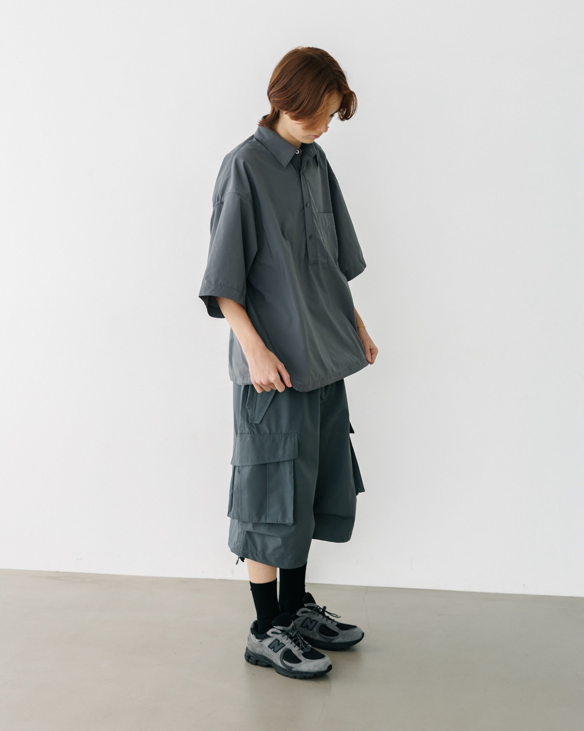 +phenix WINDSTOPPER® BY GORE-TEX LABS CITY MILITARY HALF PANTS 003 (GRAPHAITE GRAY)