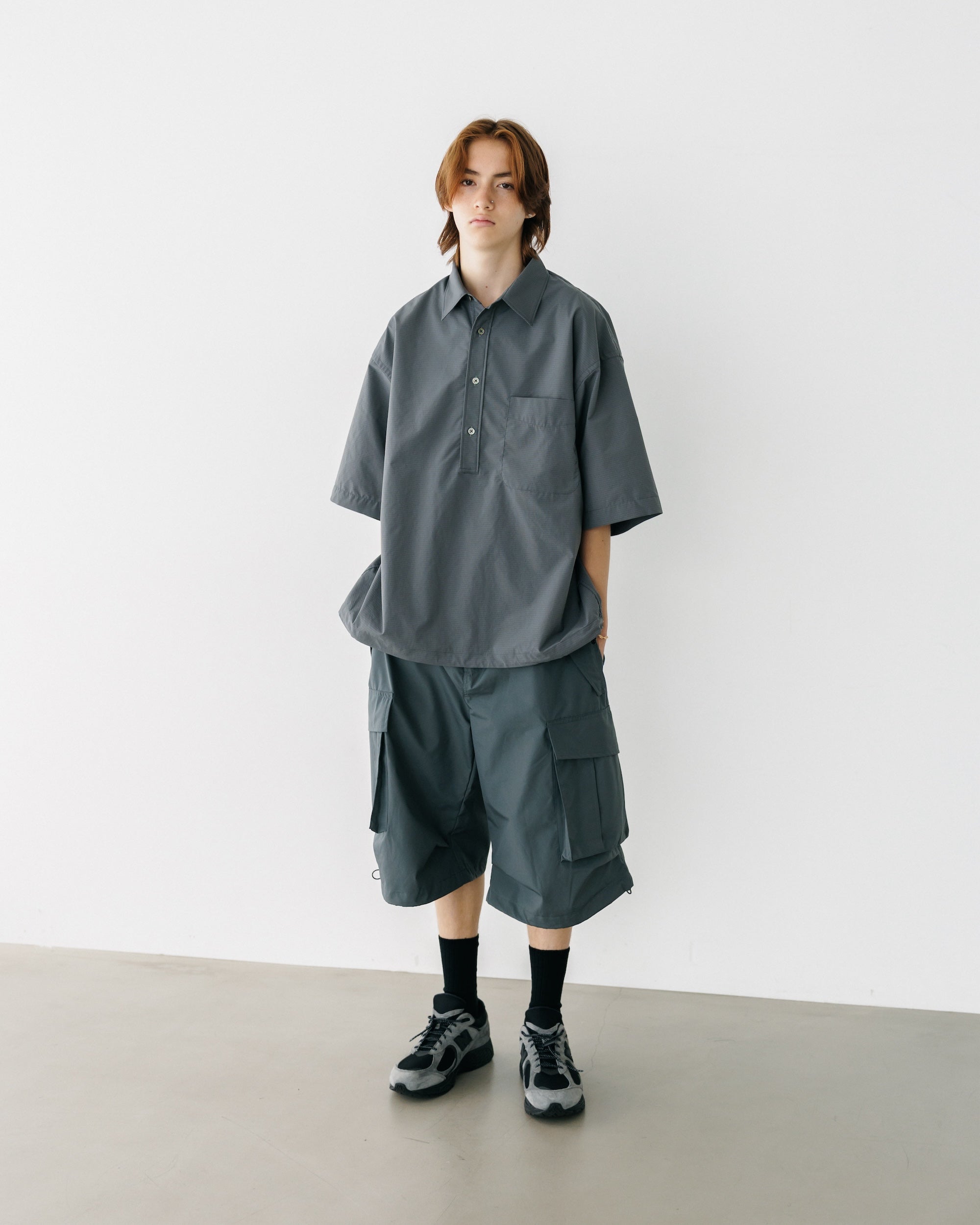 +phenix WINDSTOPPER® BY GORE-TEX LABS CITY MILITARY HALF PANTS 003 (GRAPHAITE GRAY)