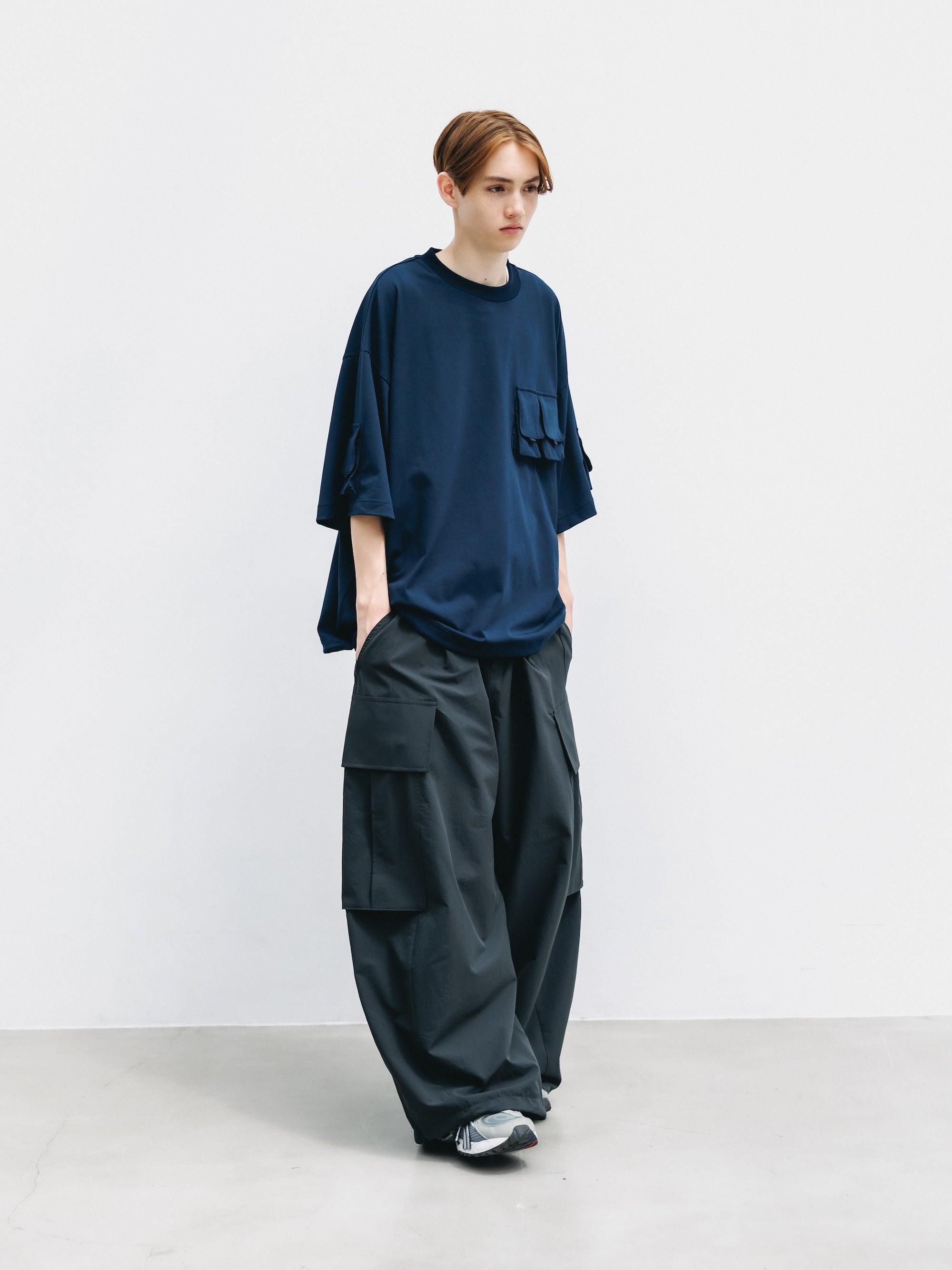 【7.1 WED 20:00- IN STOCK】MULTI POCKET S/S T-SHIRT (NAVY)