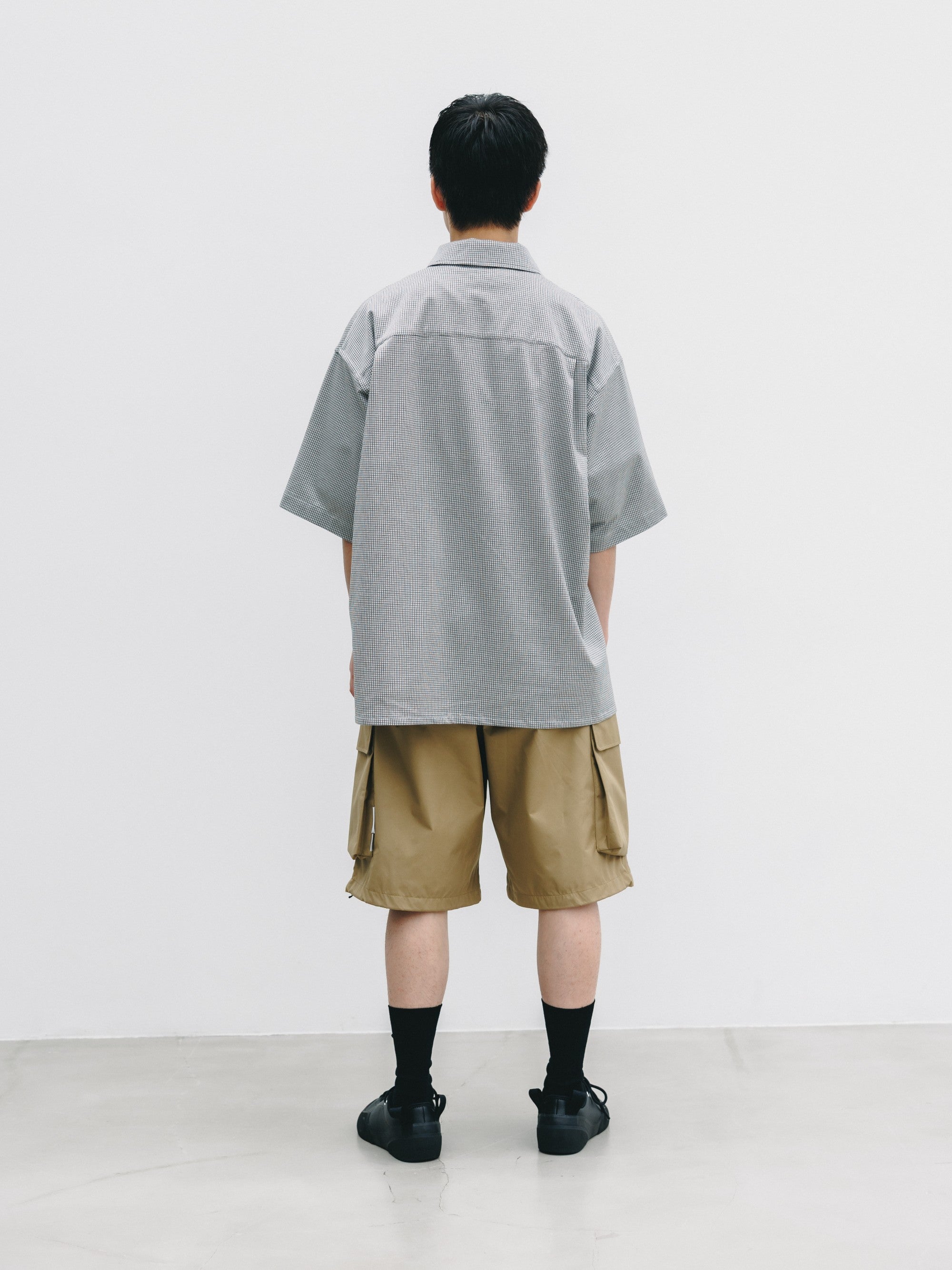 【7.8 WED 20:00- IN STOCK】MINI GRID CHECK 36G KNIT EVERYDAY ZIP UP S/S SHIRT (WHITE×BLACK)