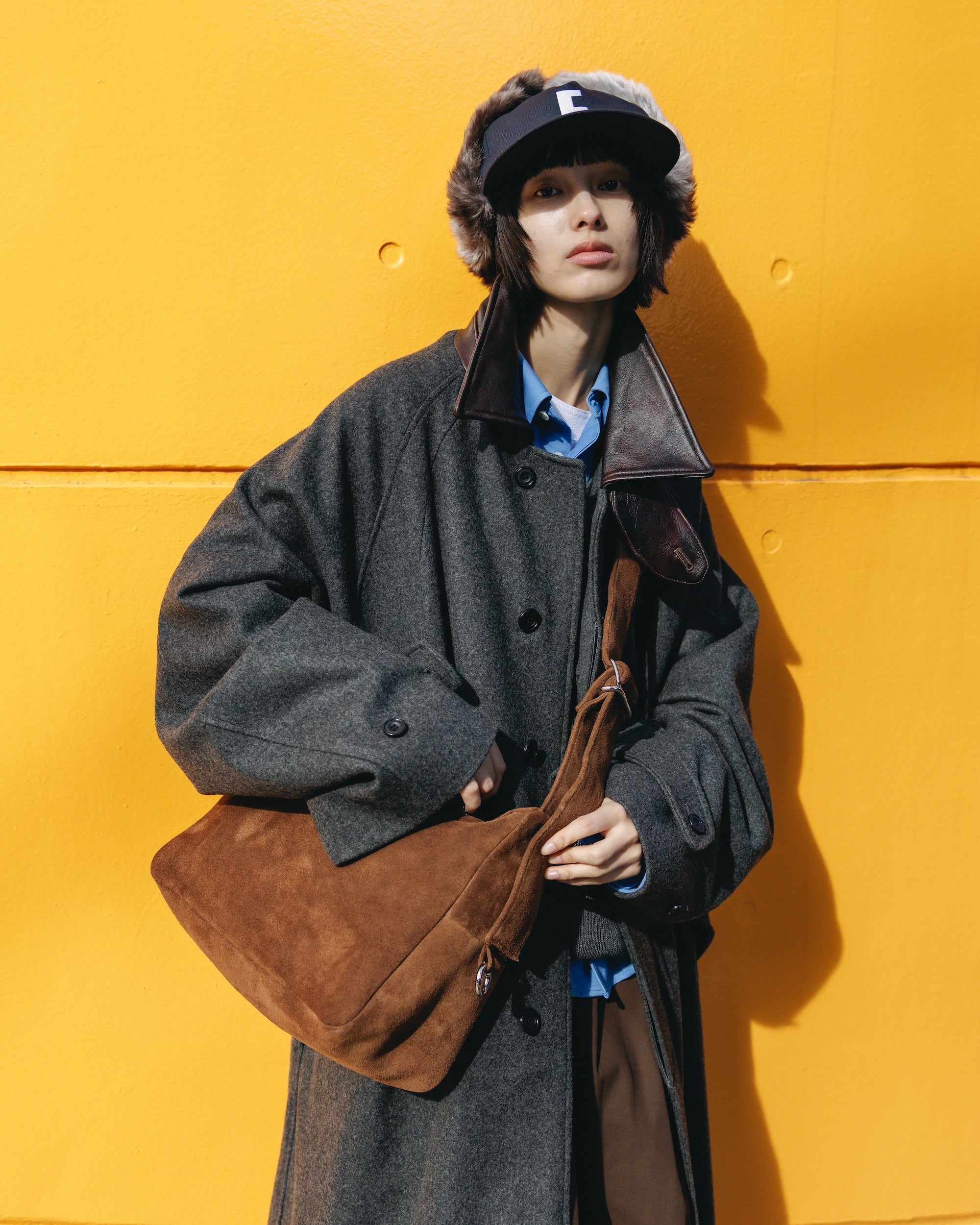 【1.7 WED 20:00- IN STOCK】SUEDE HOLIDAY BAG (BROWN)