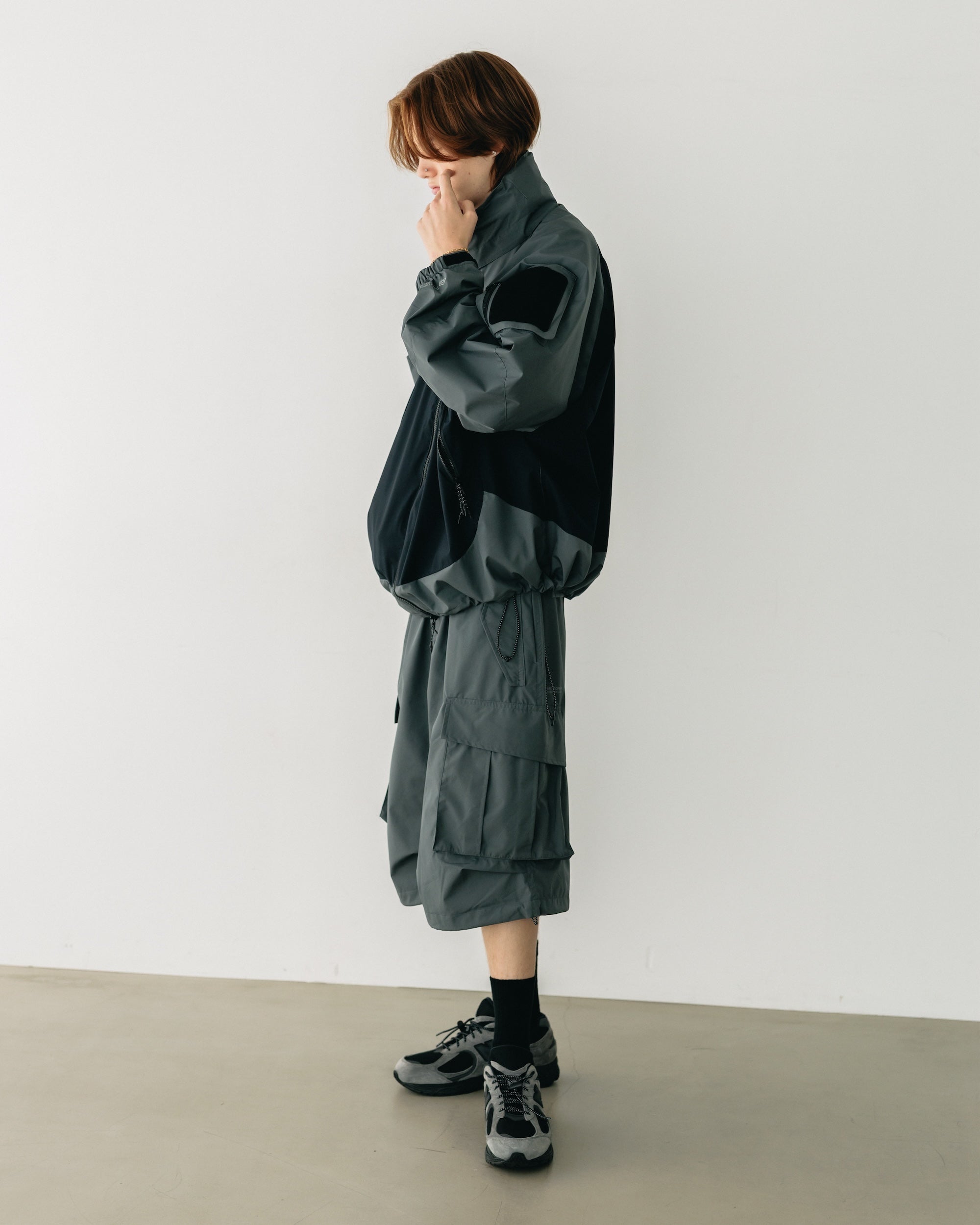 +phenix WINDSTOPPER® BY GORE-TEX LABS CITY MILITARY HALF PANTS 003 (GRAPHAITE GRAY)