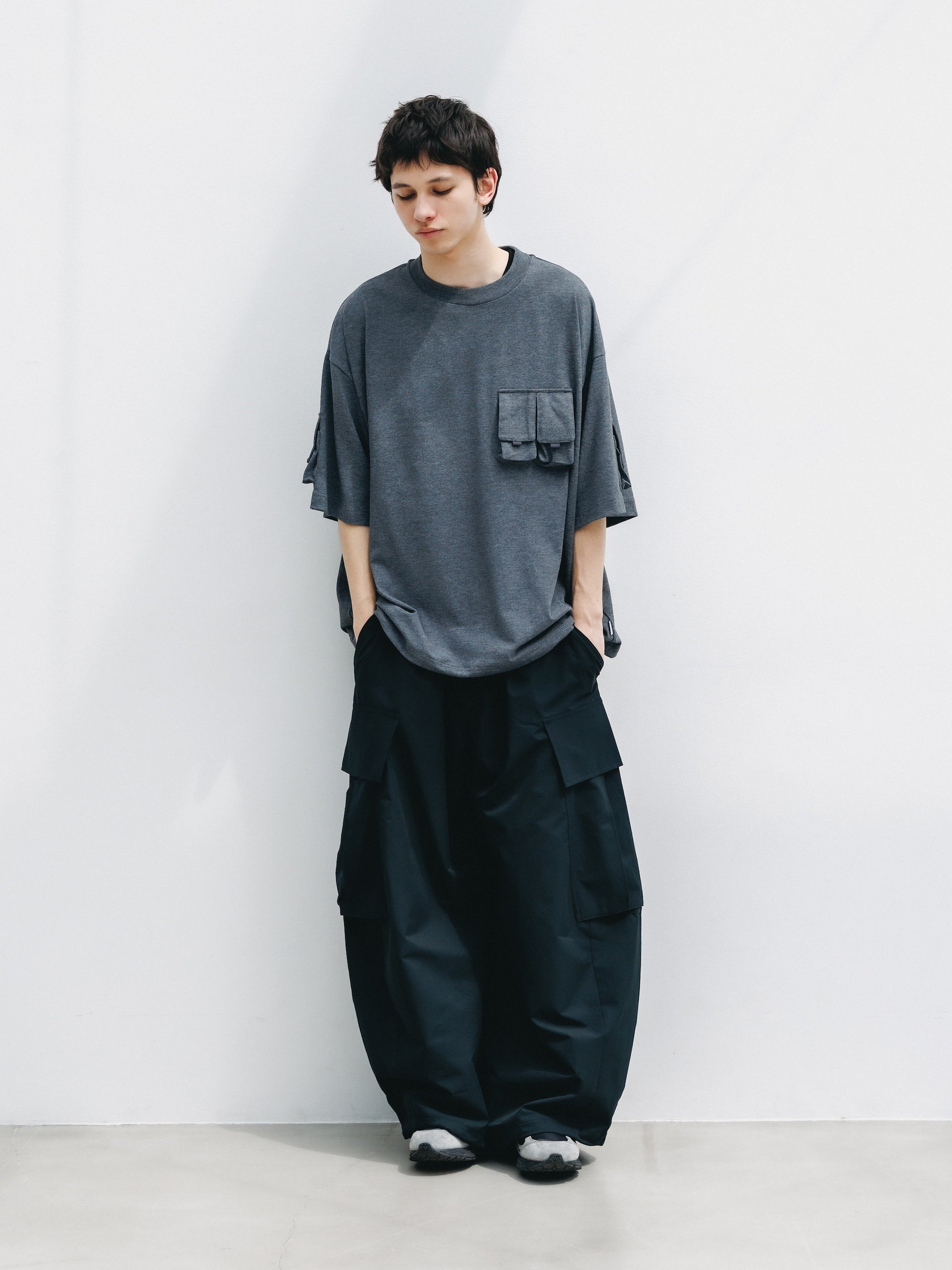 COOL DOTS®︎ MEGA POCKET BALLOON CARGO PANTS (BLACK)