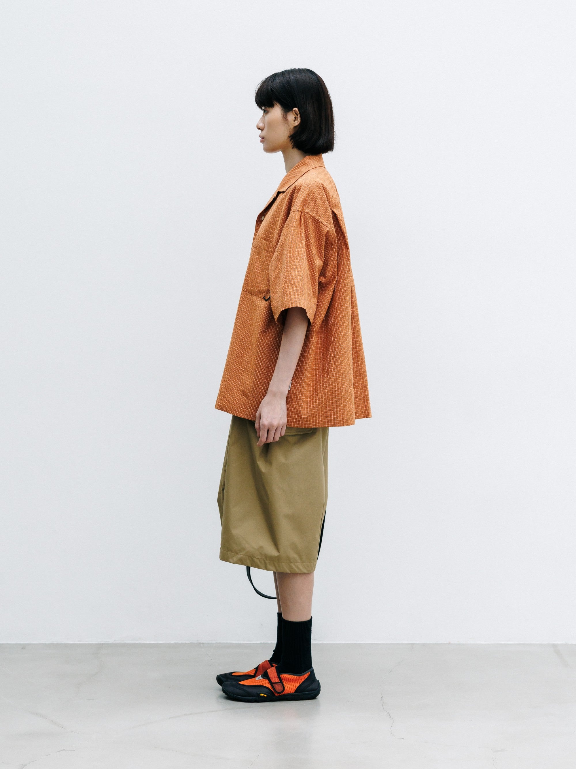 【8.12 WED 20:00- IN STOCK】+phenix WINDSTOPPER® by GORE-TEX LABS CITY FLAP WIDE BALLOON HALF PANTS (CAMEL BEIGE)