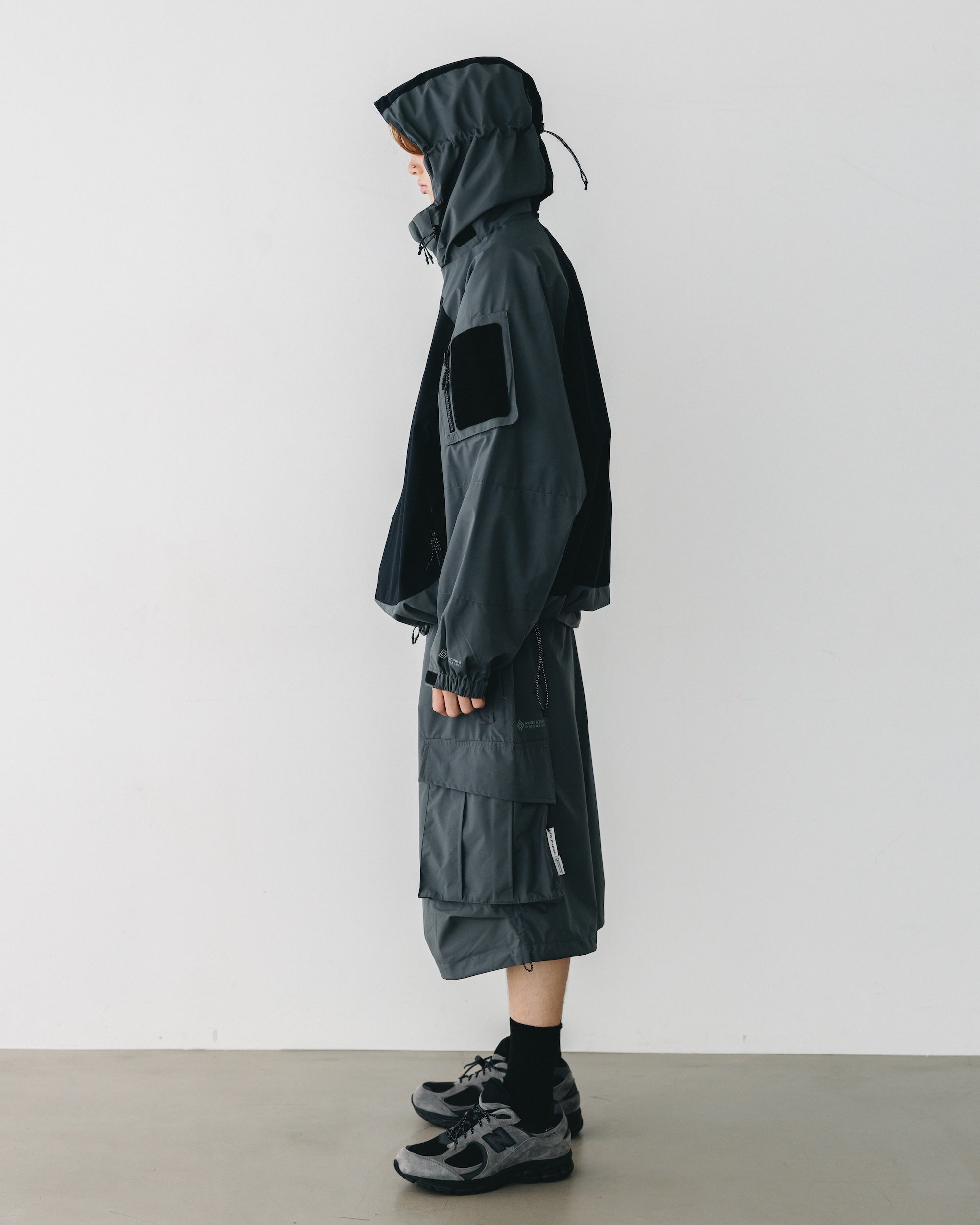 【9.17 WED 20:00- IN STOCK】+phenix WINDSTOPPER® by GORE-TEX LABS CITY MILITARY JACKET (GRAPHAITE GRAY× BLACK)
