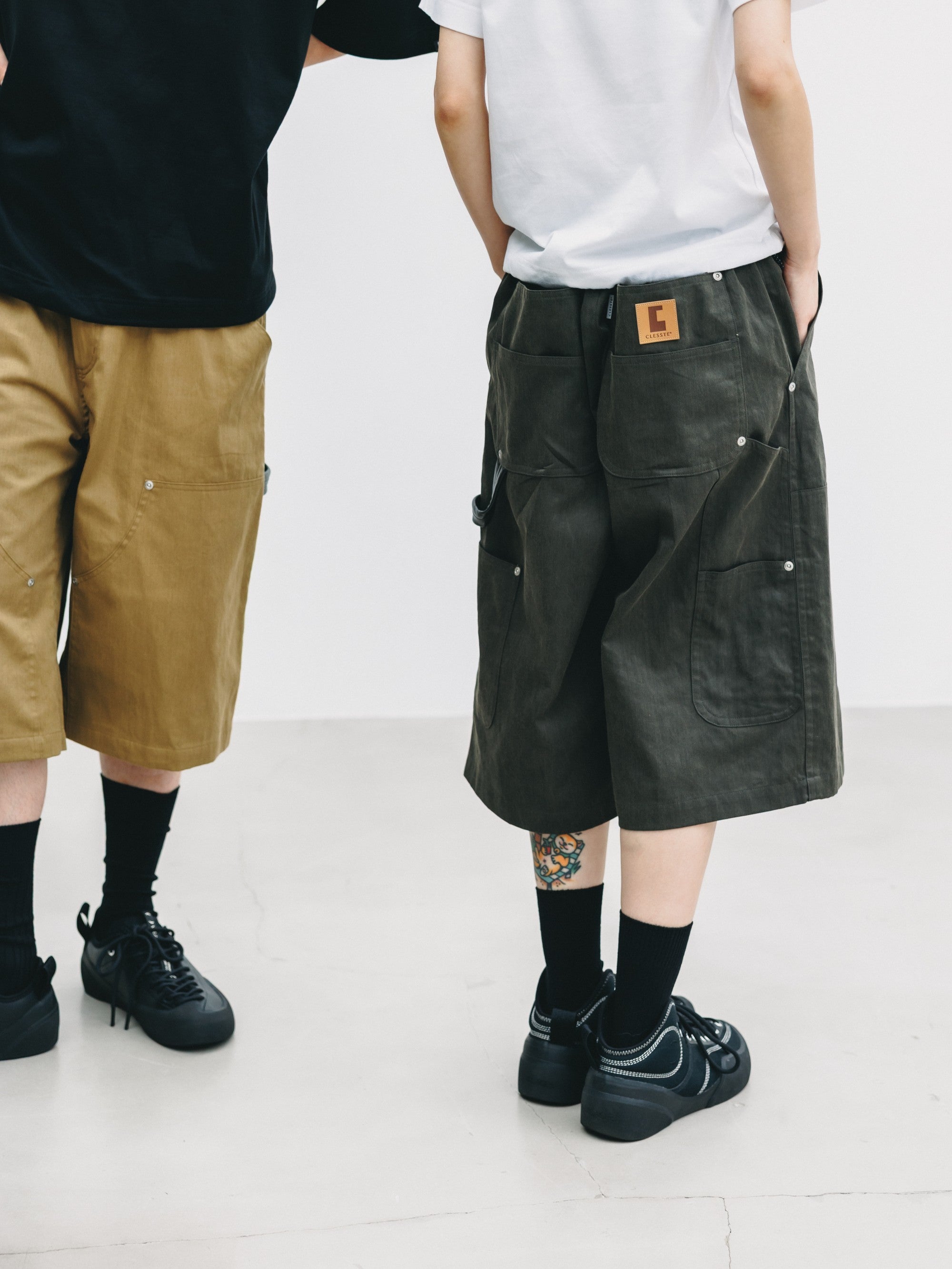 【7.4 SAT 20:00- IN STOCK】VINTAGE EFFECT DOUBLE KNEE WORKER BAGGY HALF PANTS (BLACK)