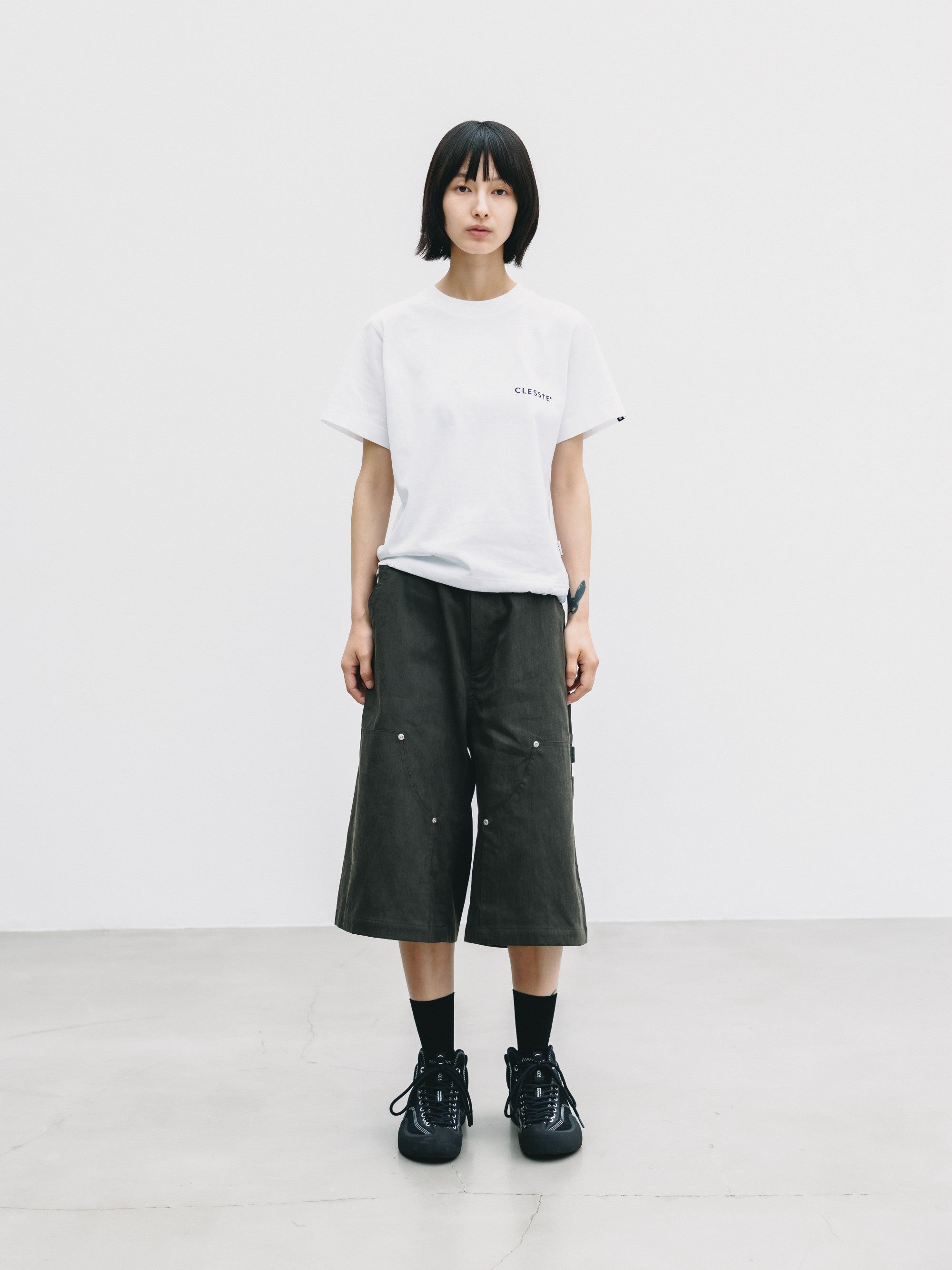 【7.4 SAT 20:00- IN STOCK】VINTAGE EFFECT DOUBLE KNEE WORKER BAGGY HALF PANTS (BLACK)
