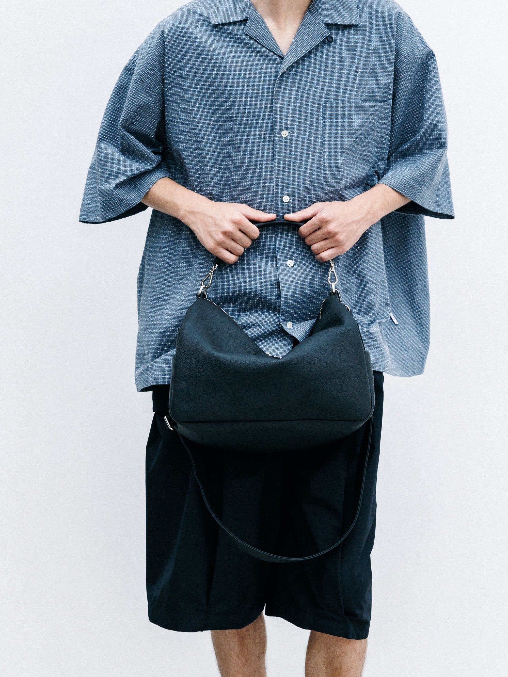 【8.15 SAT 20:00- IN STOCK】GRAIN LEATHER DAYOFF BAG (BLACK)