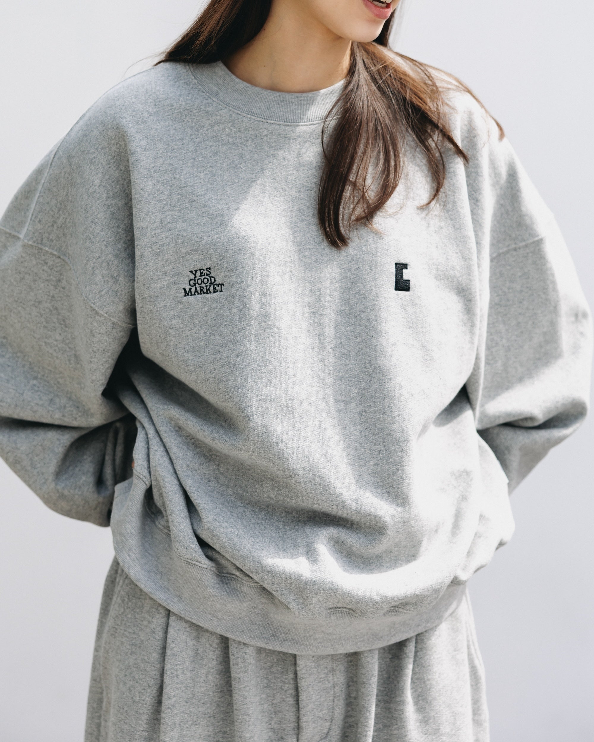 【10.15 WED 20:00- IN STOCK】"C"SWEATSHIRT FOR YGM (GRAY)