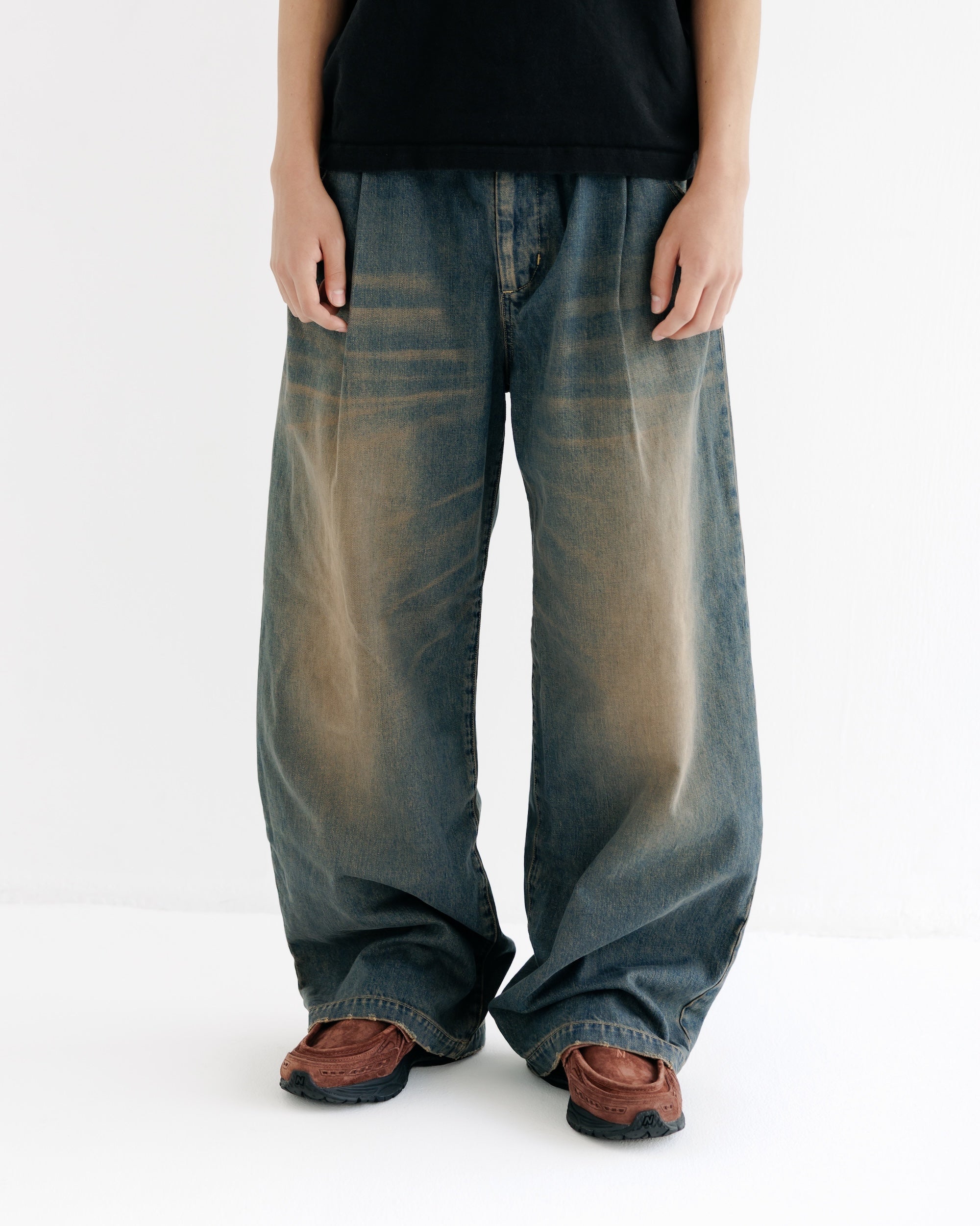 【8.30 SAT 20:00- IN STOCK】VINTAGE DYED SELVEDGE DENIM WIDE PANTS (VINTAGE BROWN)