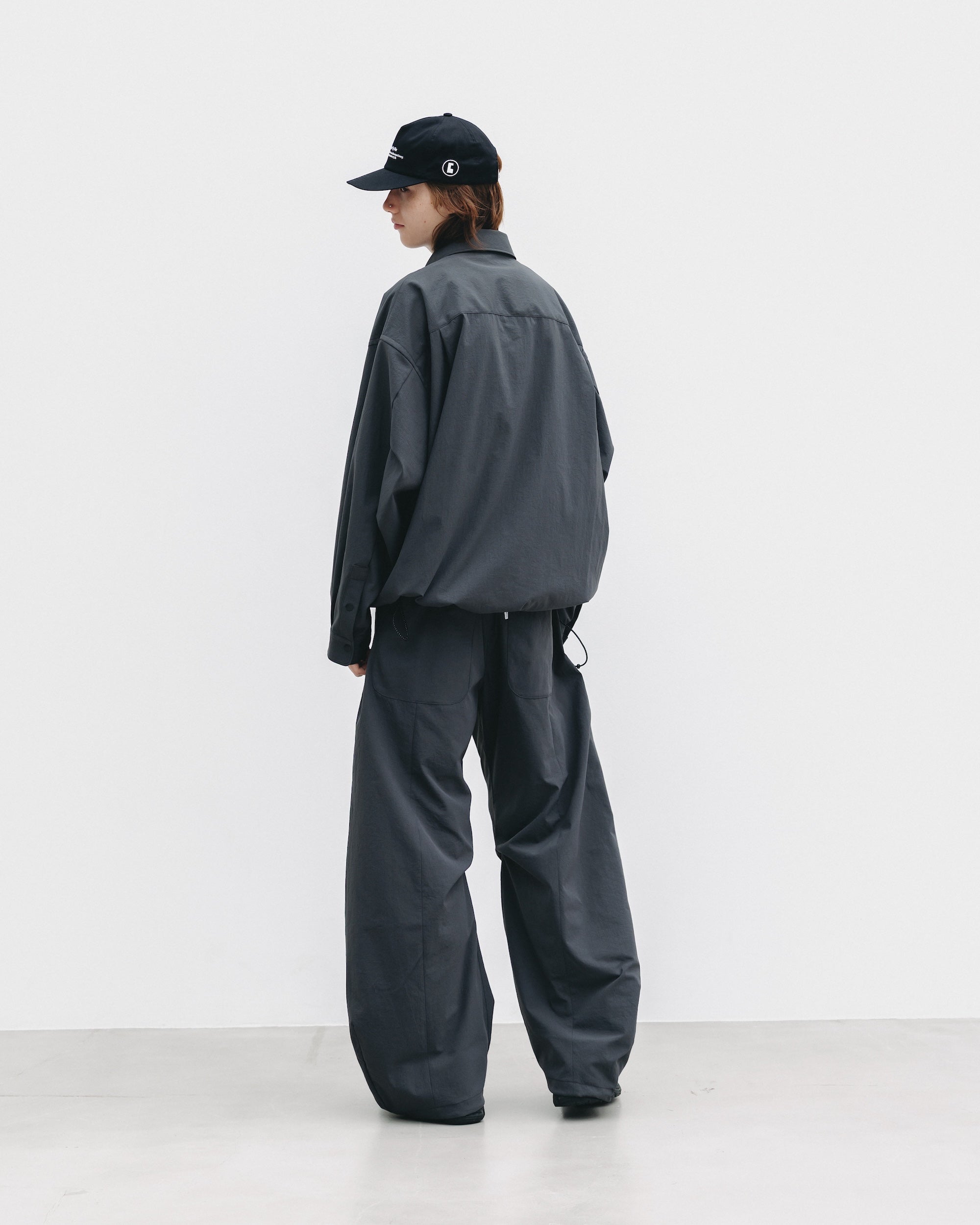 【9.20 SAT 20:00- IN STOCK】CITY UNIFORM BARREL LEG EASY PANTS (GRAY)
