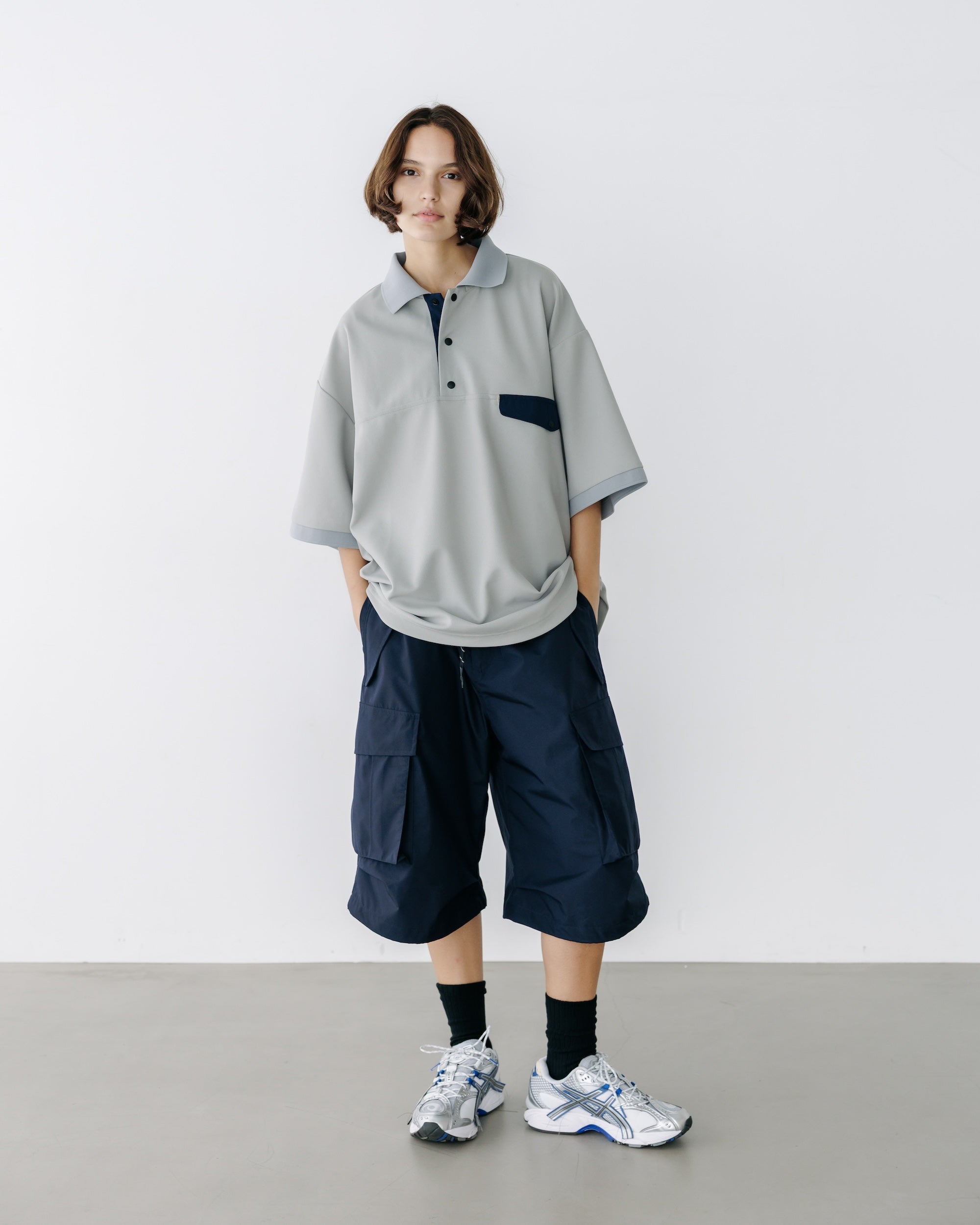 【8.20 WED 20:00- IN STOCK】ACTIVE CITY S/S SNAP POLO SHIRT (GRAY)