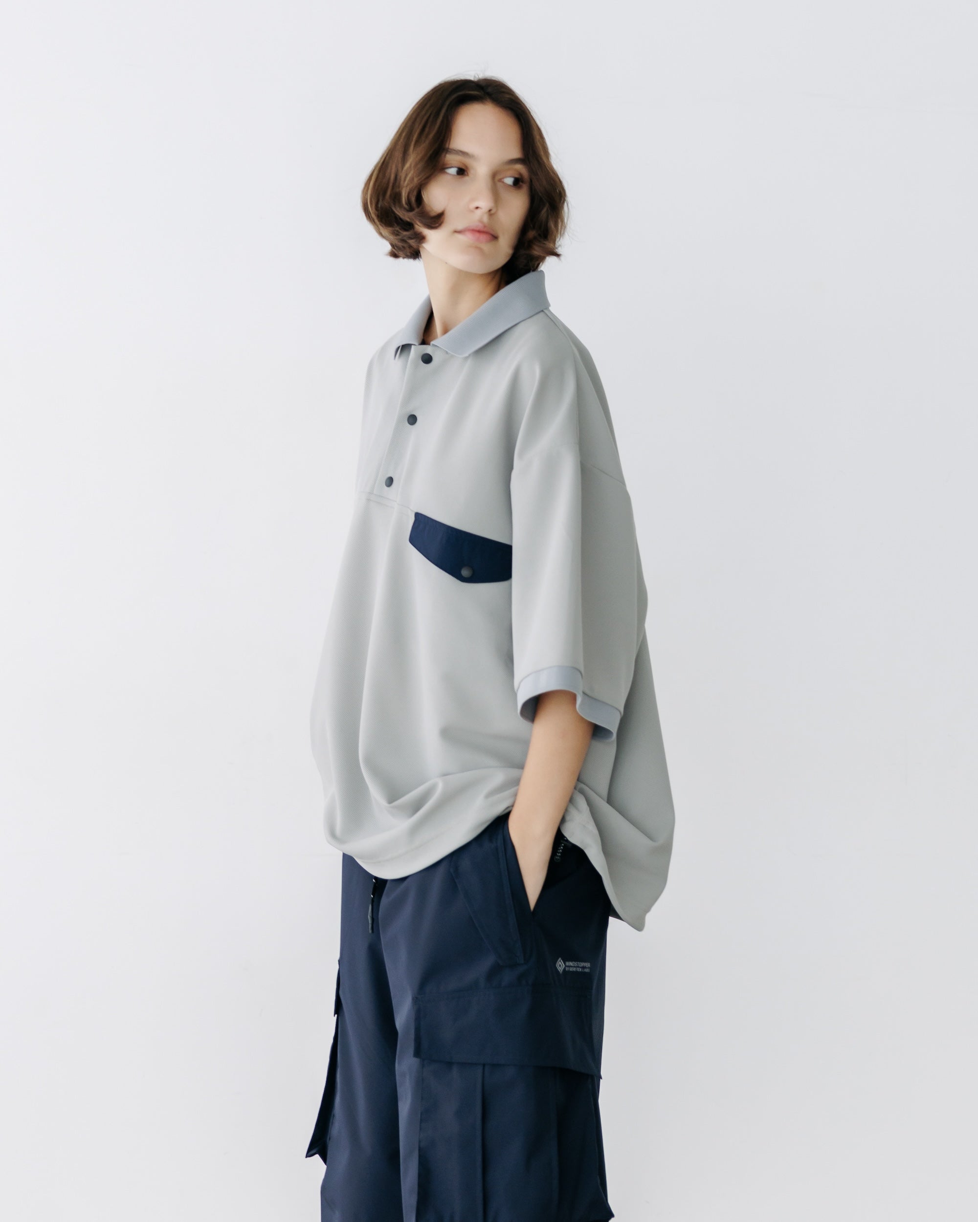 【8.20 WED 20:00- IN STOCK】ACTIVE CITY S/S SNAP POLO SHIRT (GRAY)