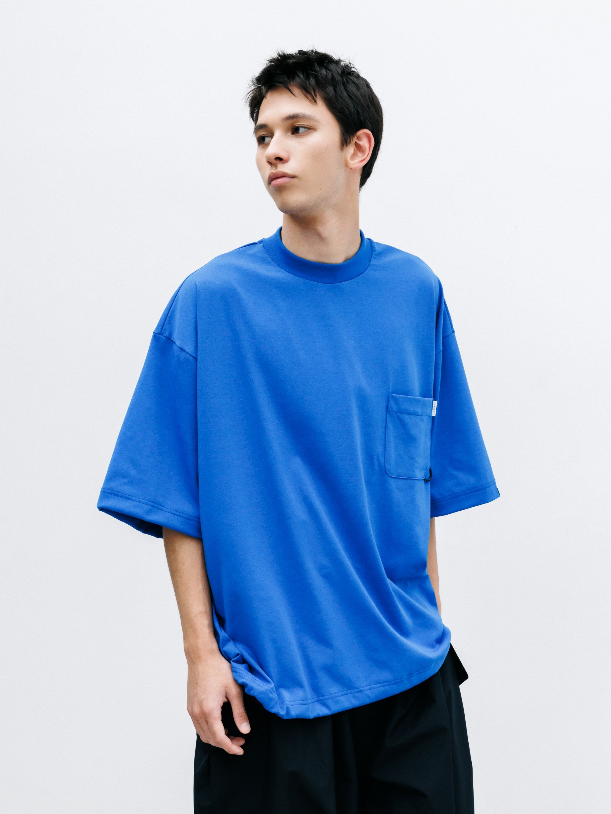 【7.22 WED 20:00- IN STOCK】TECH POCKET S/S T-SHIRT (BLUE)