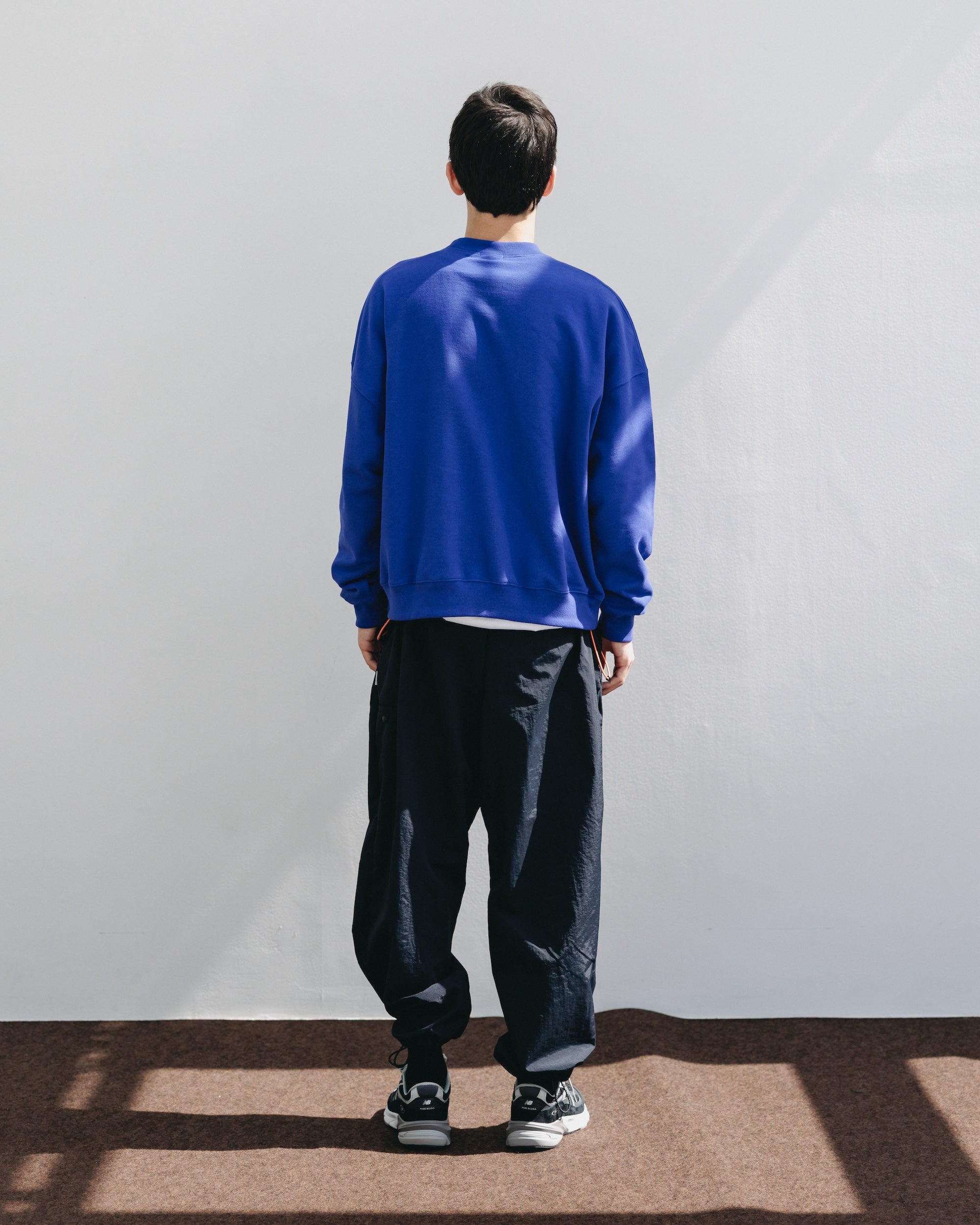 【10.15 WED 20:00- IN STOCK】"C"SWEATSHIRT FOR YGM (BLUE)