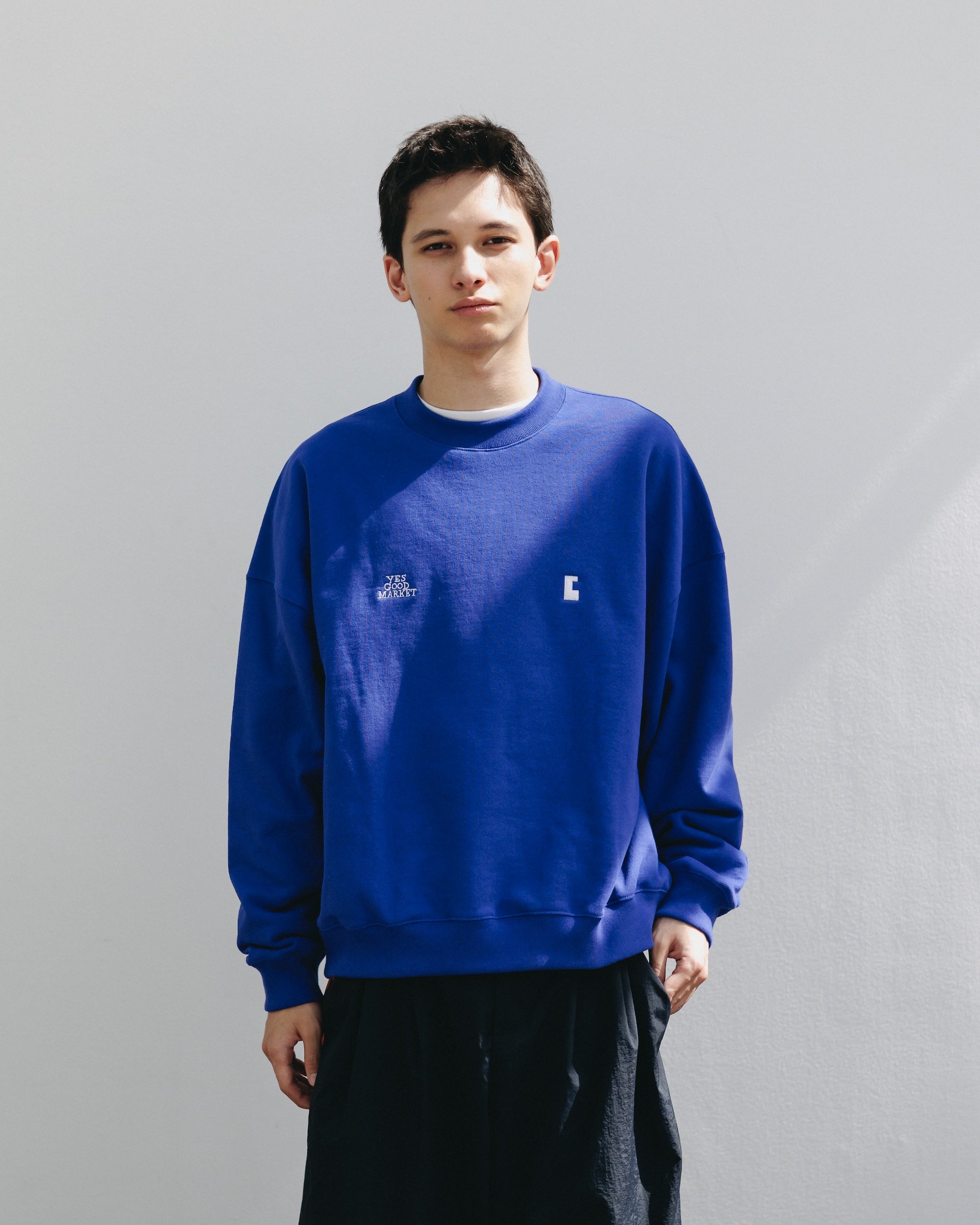 【10.15 WED 20:00- IN STOCK】"C"SWEATSHIRT FOR YGM (BLUE)