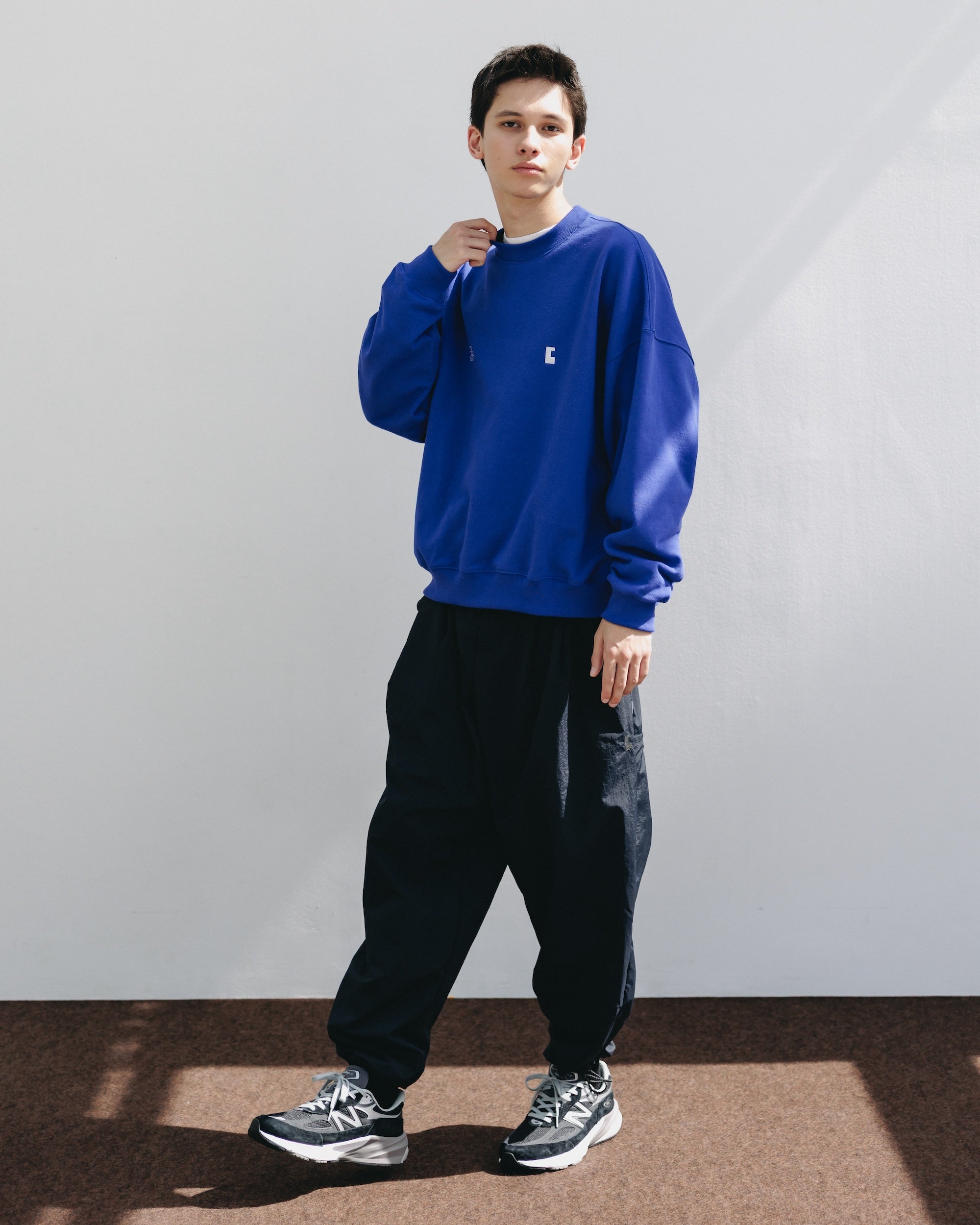 【10.15 WED 20:00- IN STOCK】"C"SWEATSHIRT FOR YGM (BLUE)