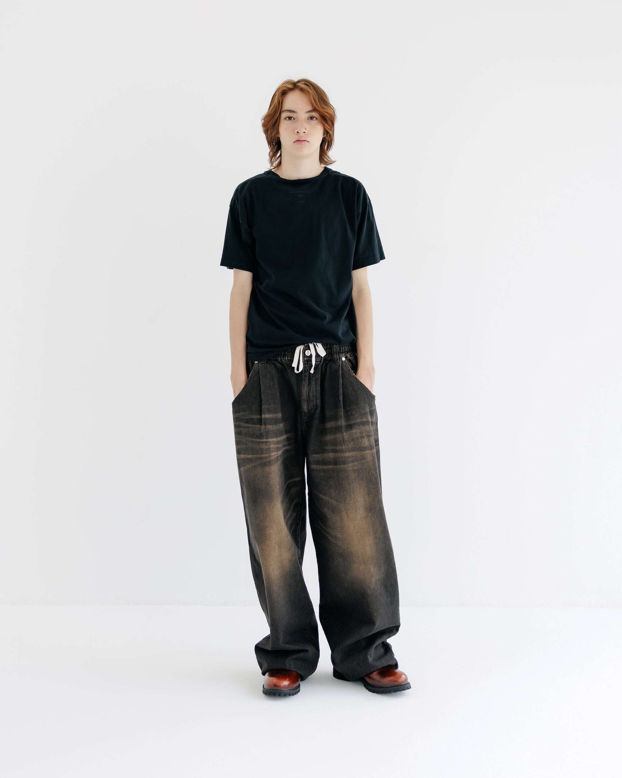【8.30 SAT 20:00- IN STOCK】VINTAGE DYED SELVEDGE DENIM WIDE PANTS (VINTAGE BLACK)