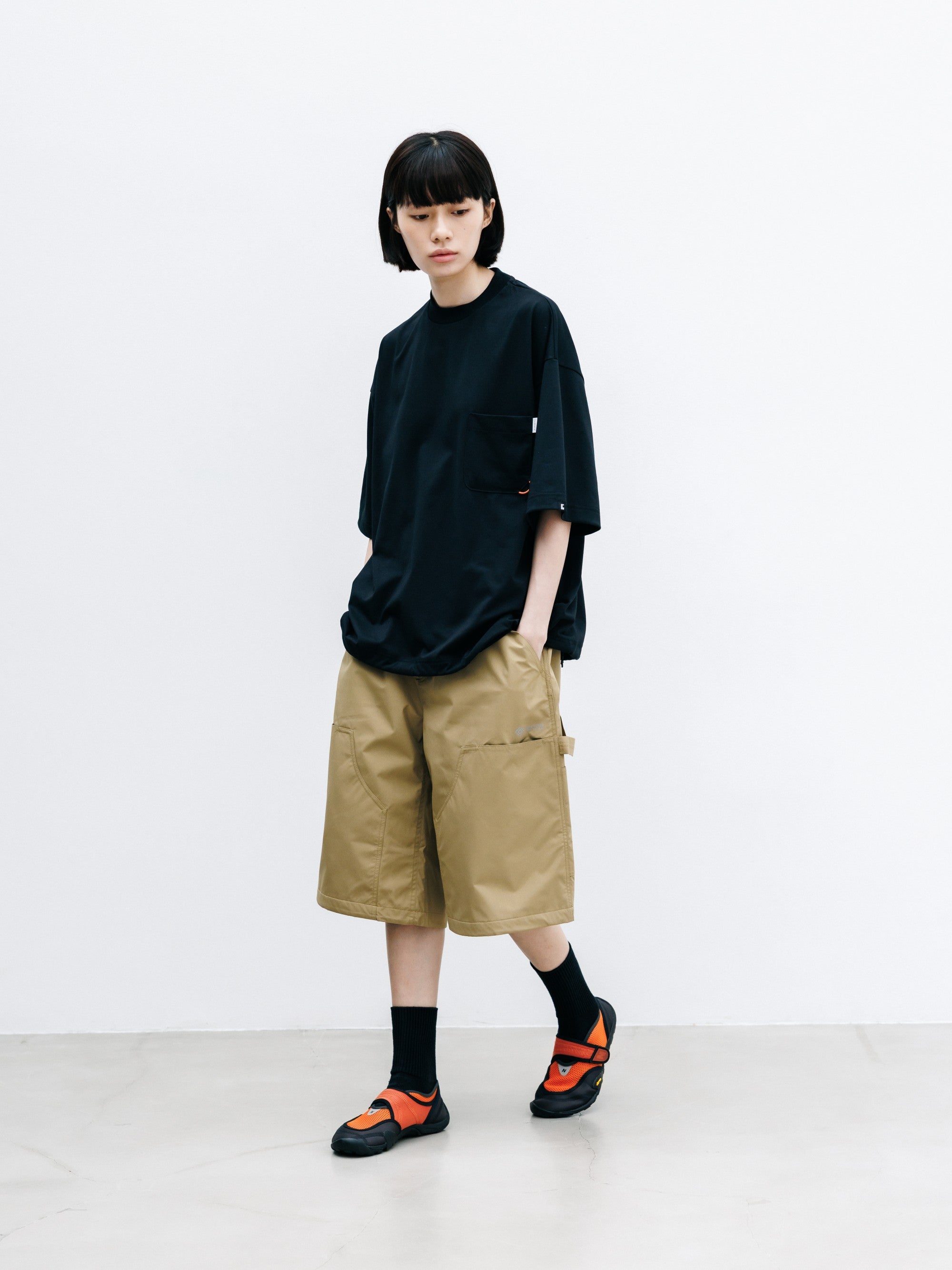 【7.22 WED 20:00- IN STOCK】TECH POCKET S/S T-SHIRT (BLACK)