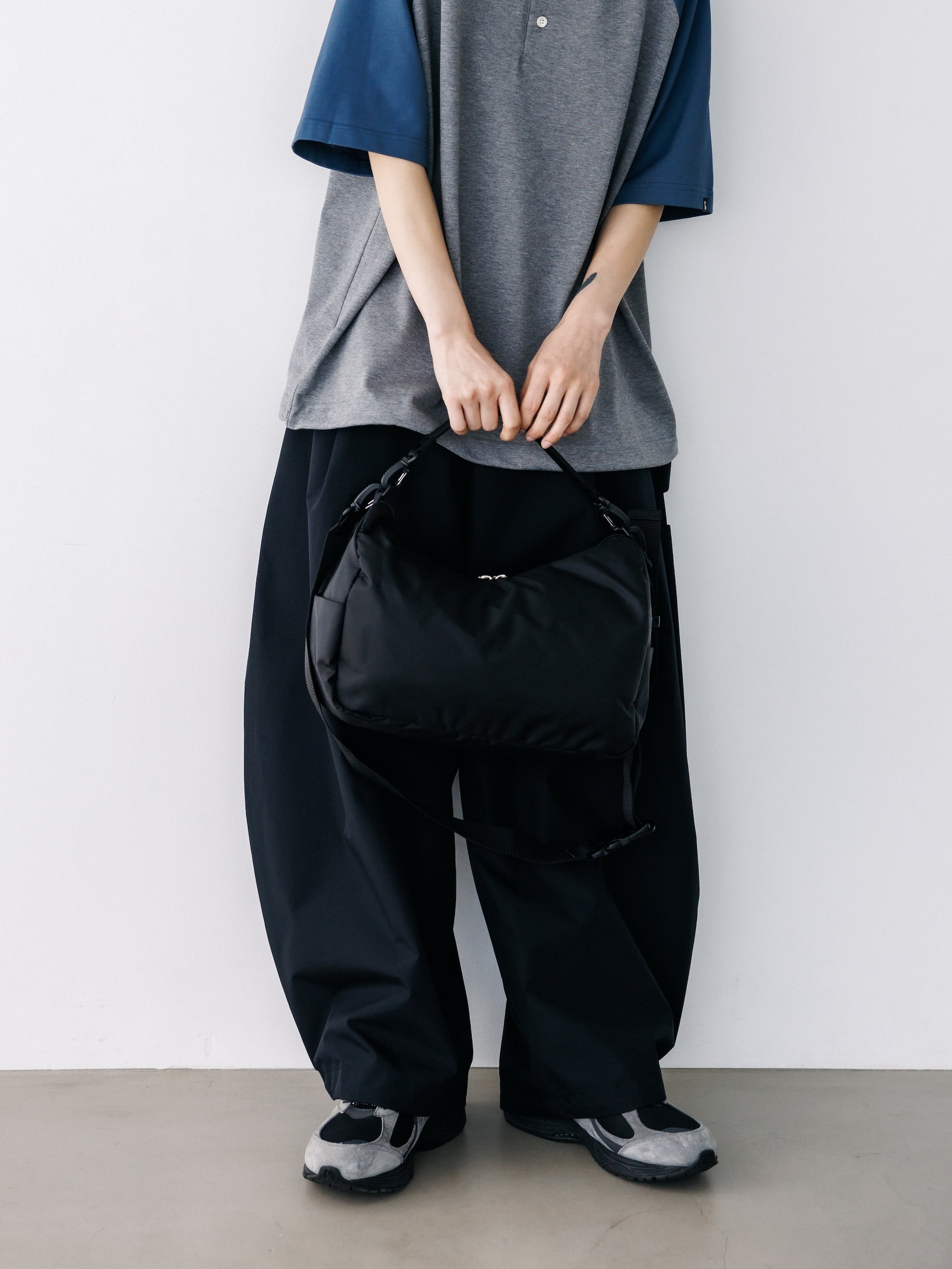 DAYOFF BAG (BLACK)