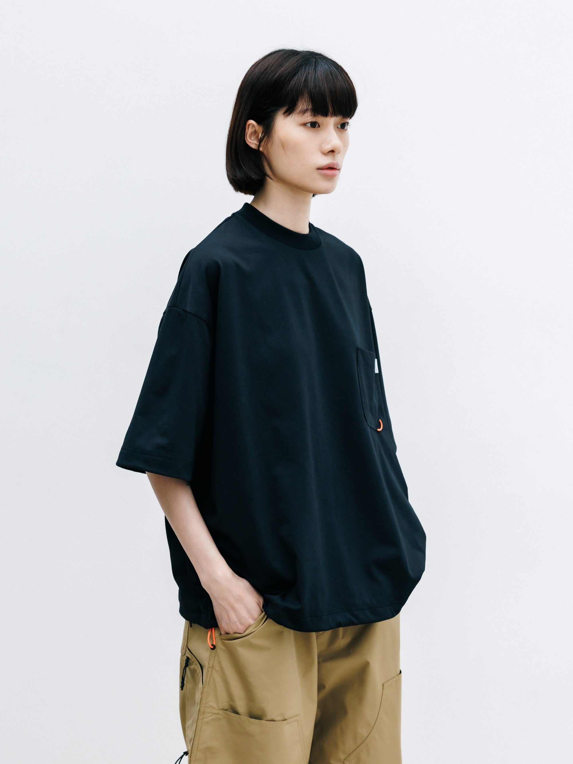 【7.22 WED 20:00- IN STOCK】TECH POCKET S/S T-SHIRT (BLACK)