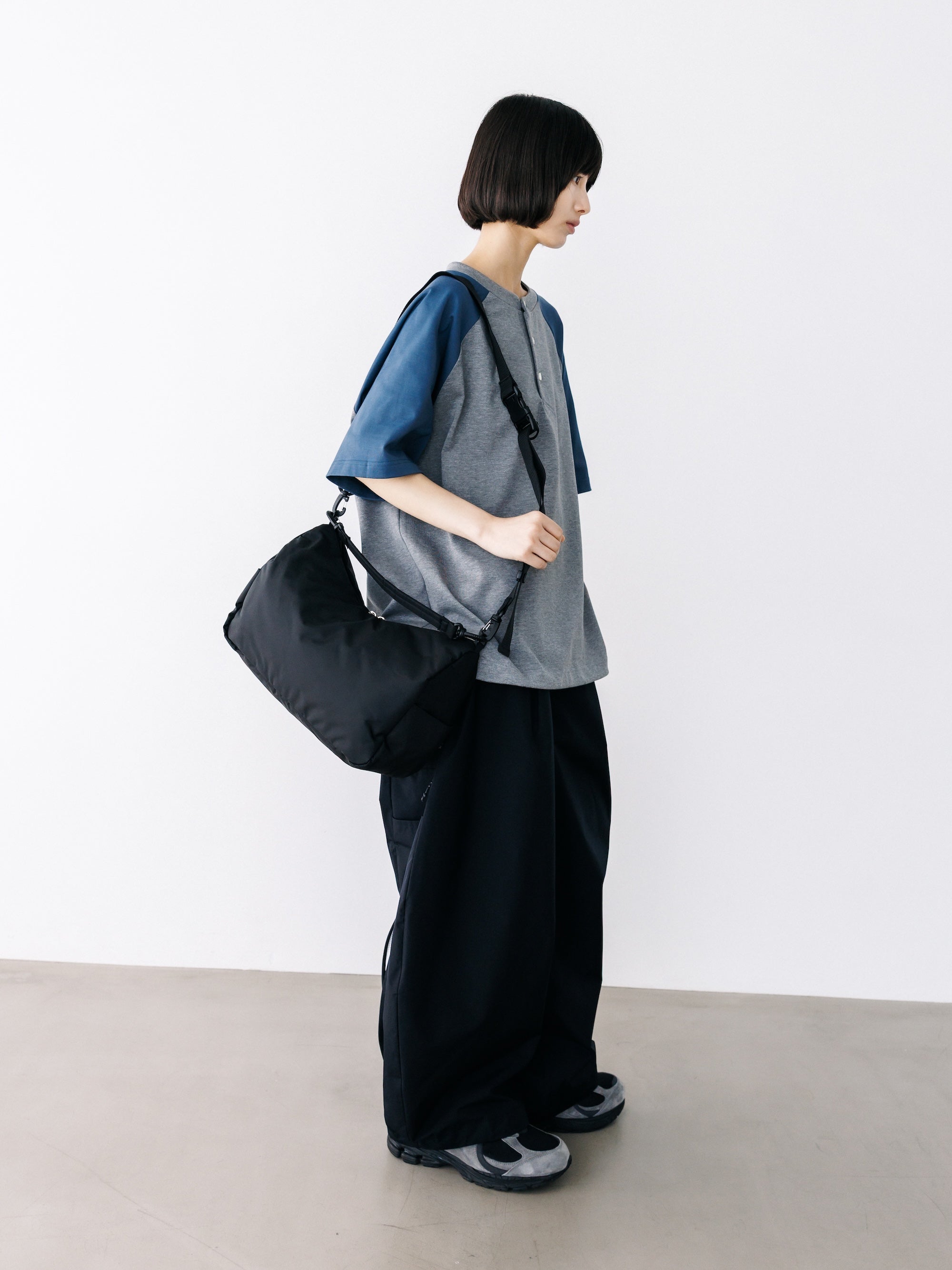 DAYOFF BAG (BLACK)