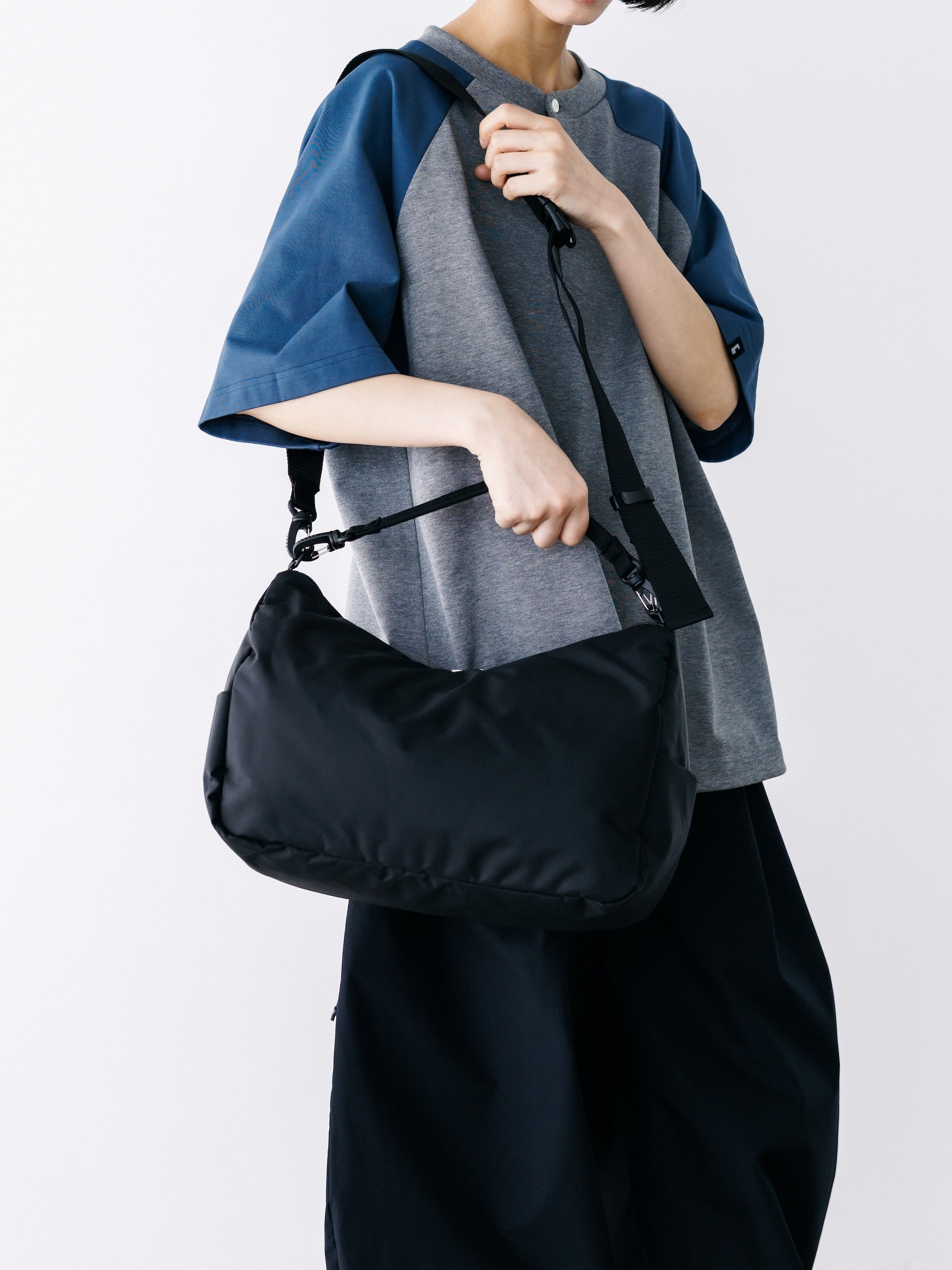 DAYOFF BAG (BLACK)