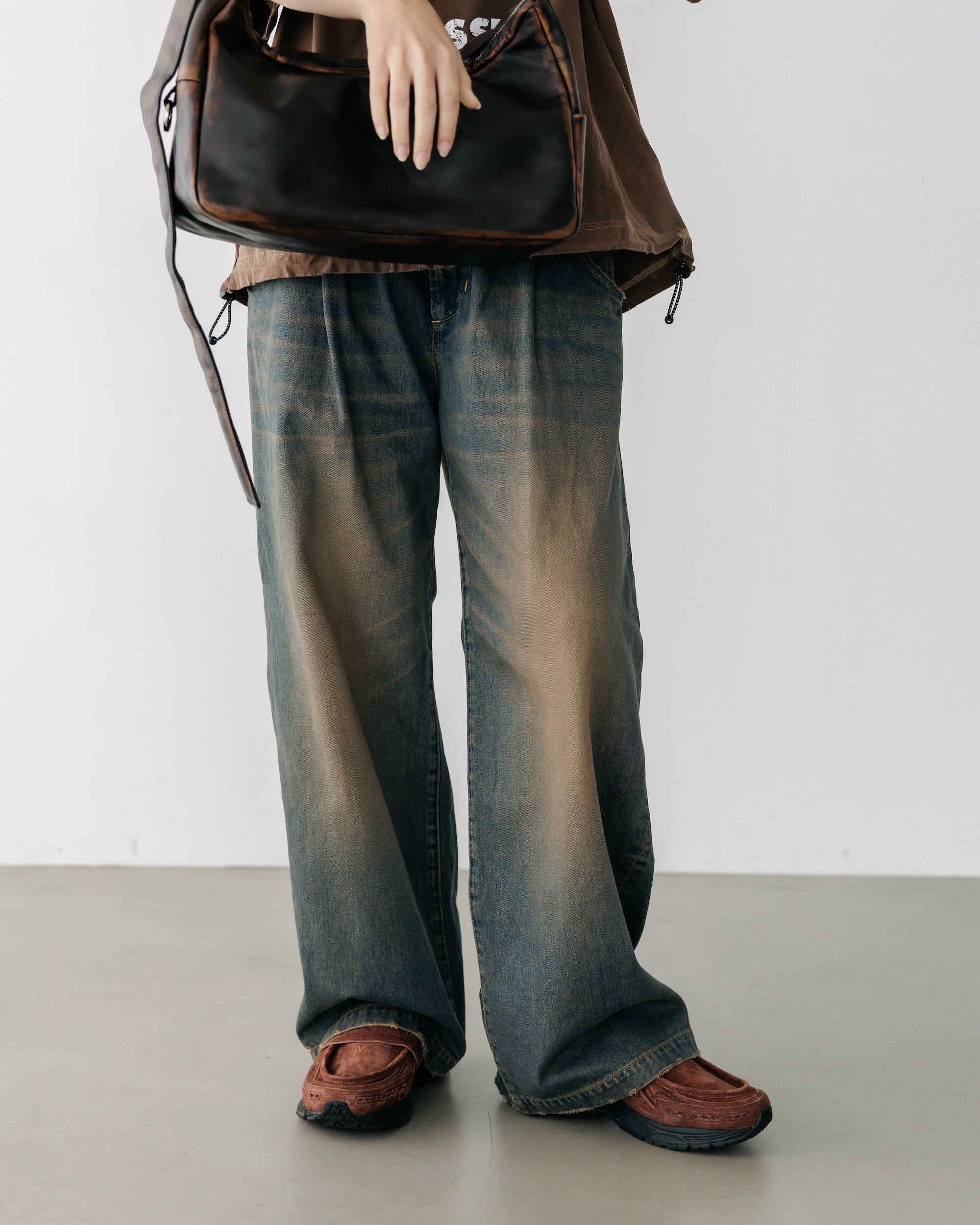 【8.30 SAT 20:00- IN STOCK】VINTAGE DYED SELVEDGE DENIM WIDE PANTS (VINTAGE BROWN)