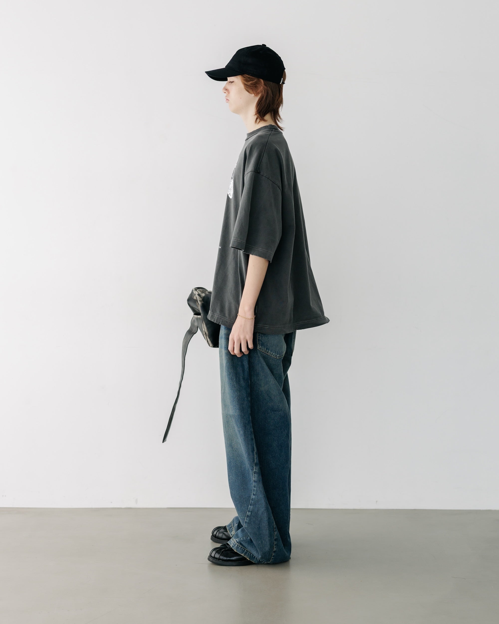 【10.1 WED 20:00- IN STOCK】VINTAGE DYED SELVEDGE DENIM BARREL LEG PANTS (VINTAGE INDIGO)