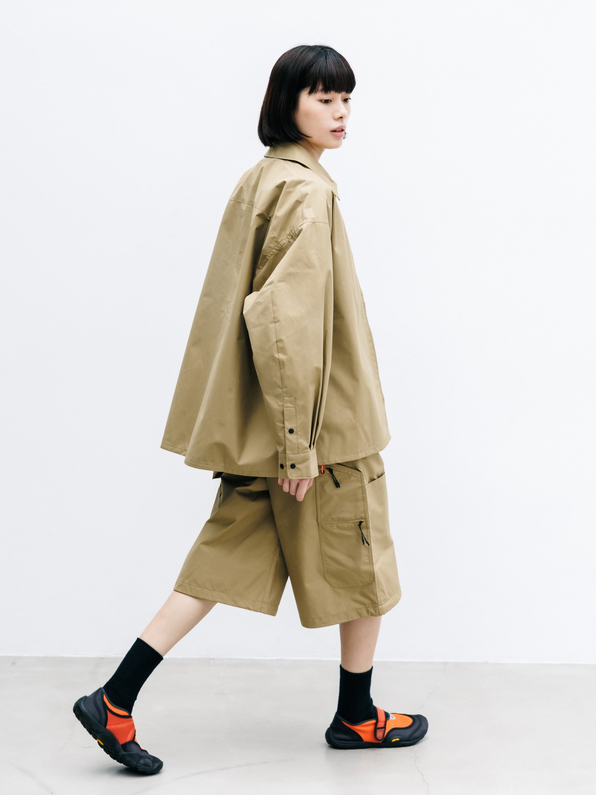 【8.8 SAT 20:00- IN STOCK】+phenix WINDSTOPPER® by GORE-TEX LABS CITY UNIFORM ZIPUP L/S SHIRT (CAMEL BEIGE)