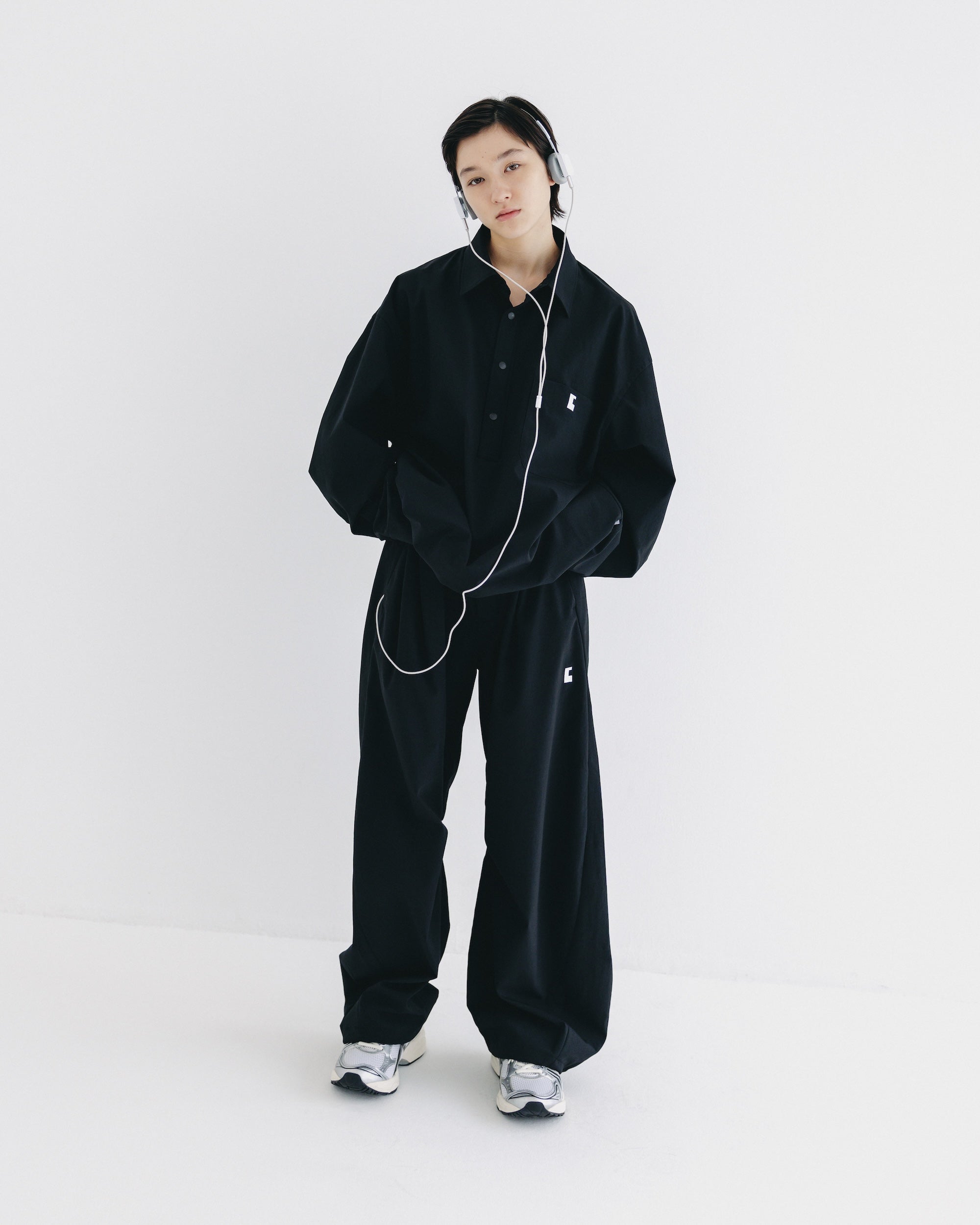 【9.20 SAT 20:00- IN STOCK】CITY UNIFORM L/S PULLOVER SHIRT (BLACK)