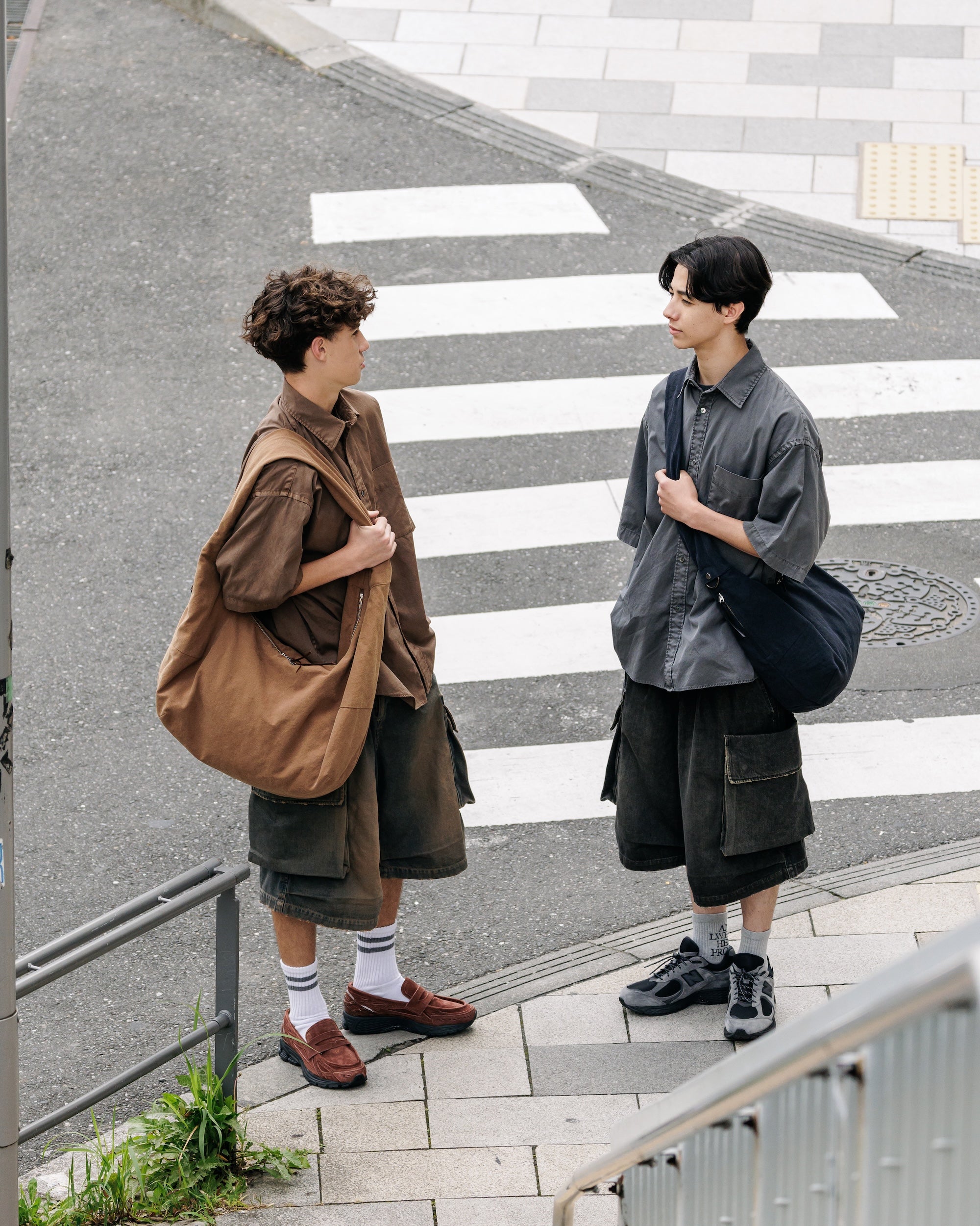 【3.18 WED 20:00- IN STOCK】VINTAGE DYED SELVEDGE DENIM CITY MILITARY HALF PANTS (VINTAGE BLACK)