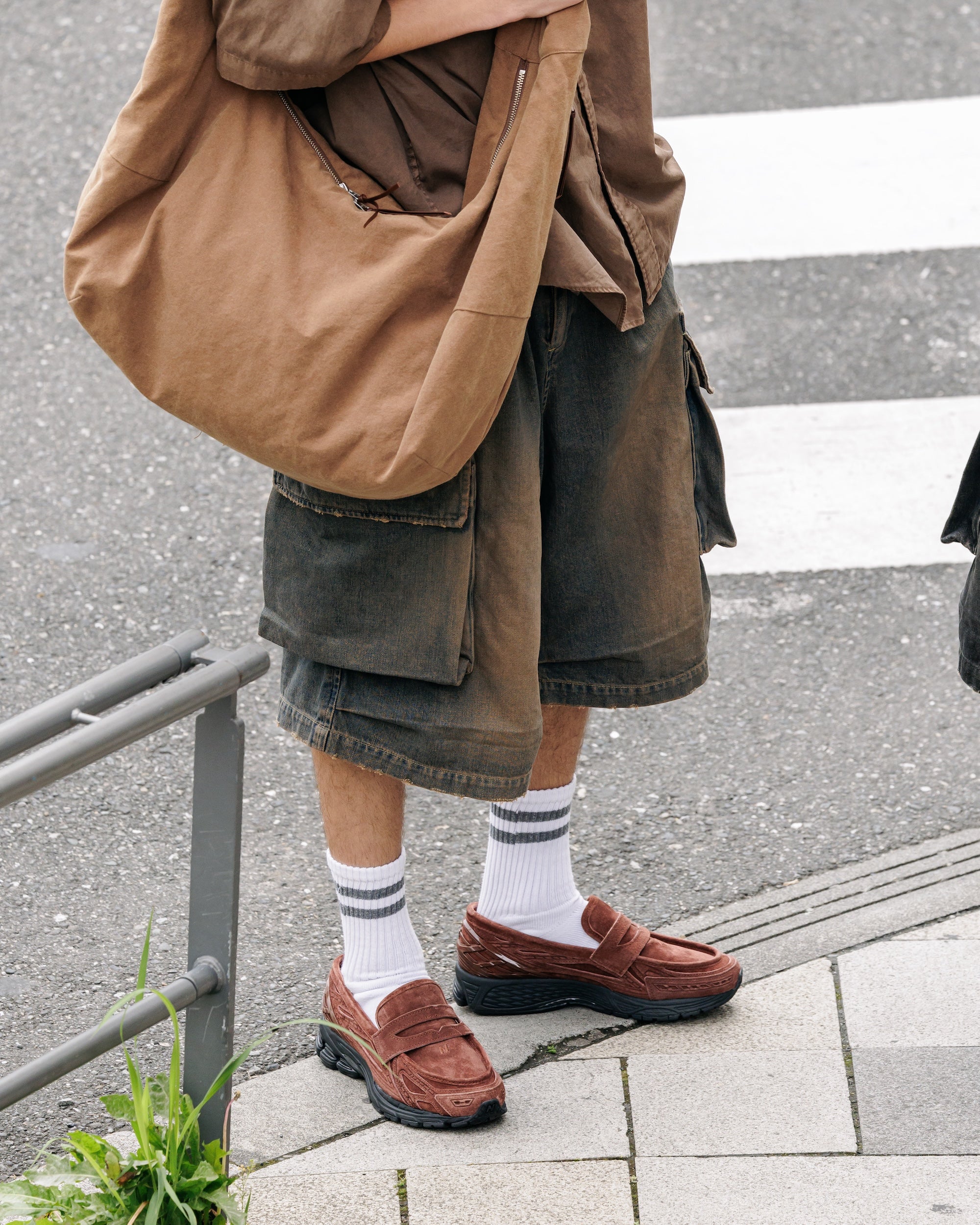 【3.18 WED 20:00- IN STOCK】VINTAGE DYED SELVEDGE DENIM CITY MILITARY HALF PANTS (VINTAGE BROWN)