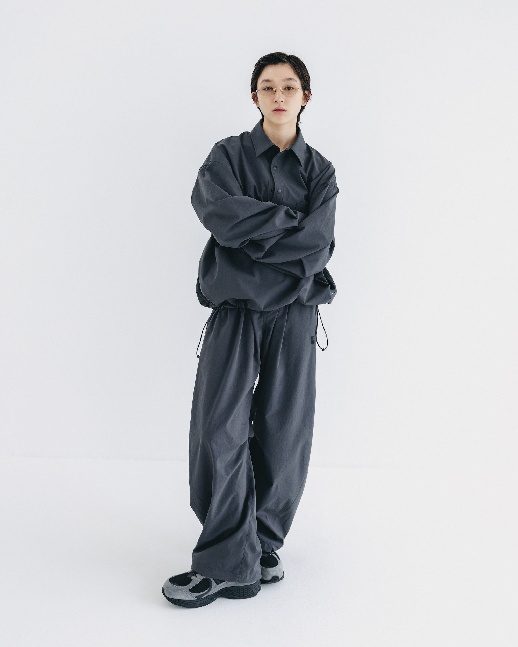 【9.20 SAT 20:00- IN STOCK】CITY UNIFORM BARREL LEG EASY PANTS (GRAY)