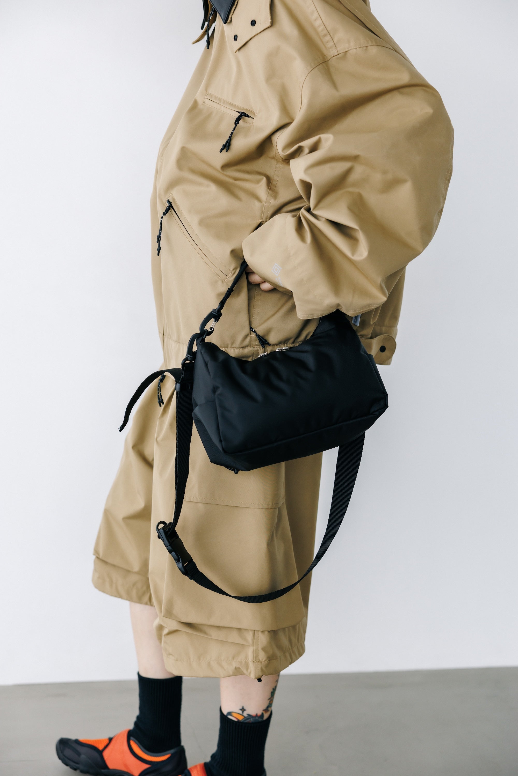 【8.22 SAT 20:00- IN STOCK】DAYOFF BAG MINI (BLACK)