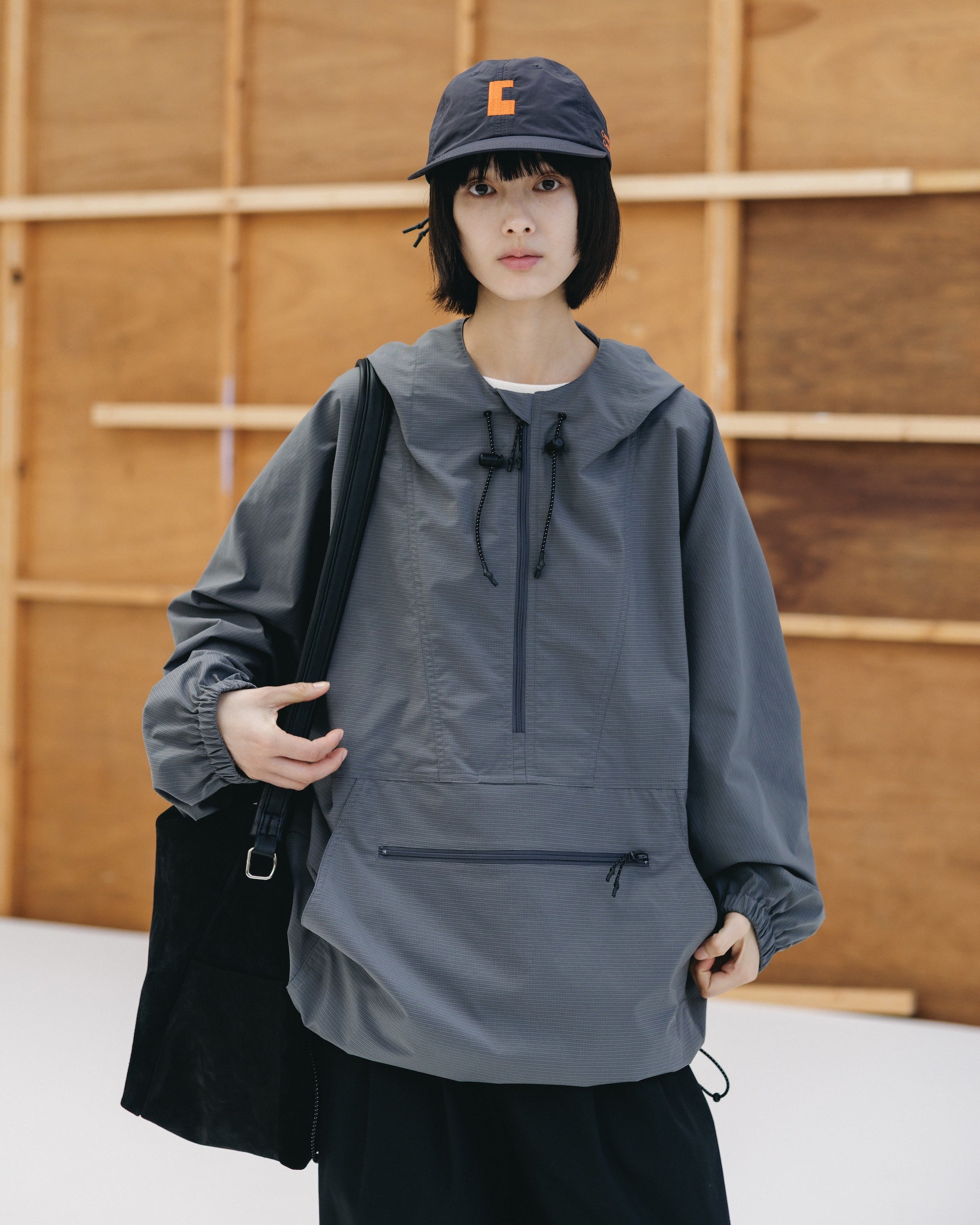 PACKABLE CITY ANORAK PARKA (GRAY(MINI GRAPH CHECK))
