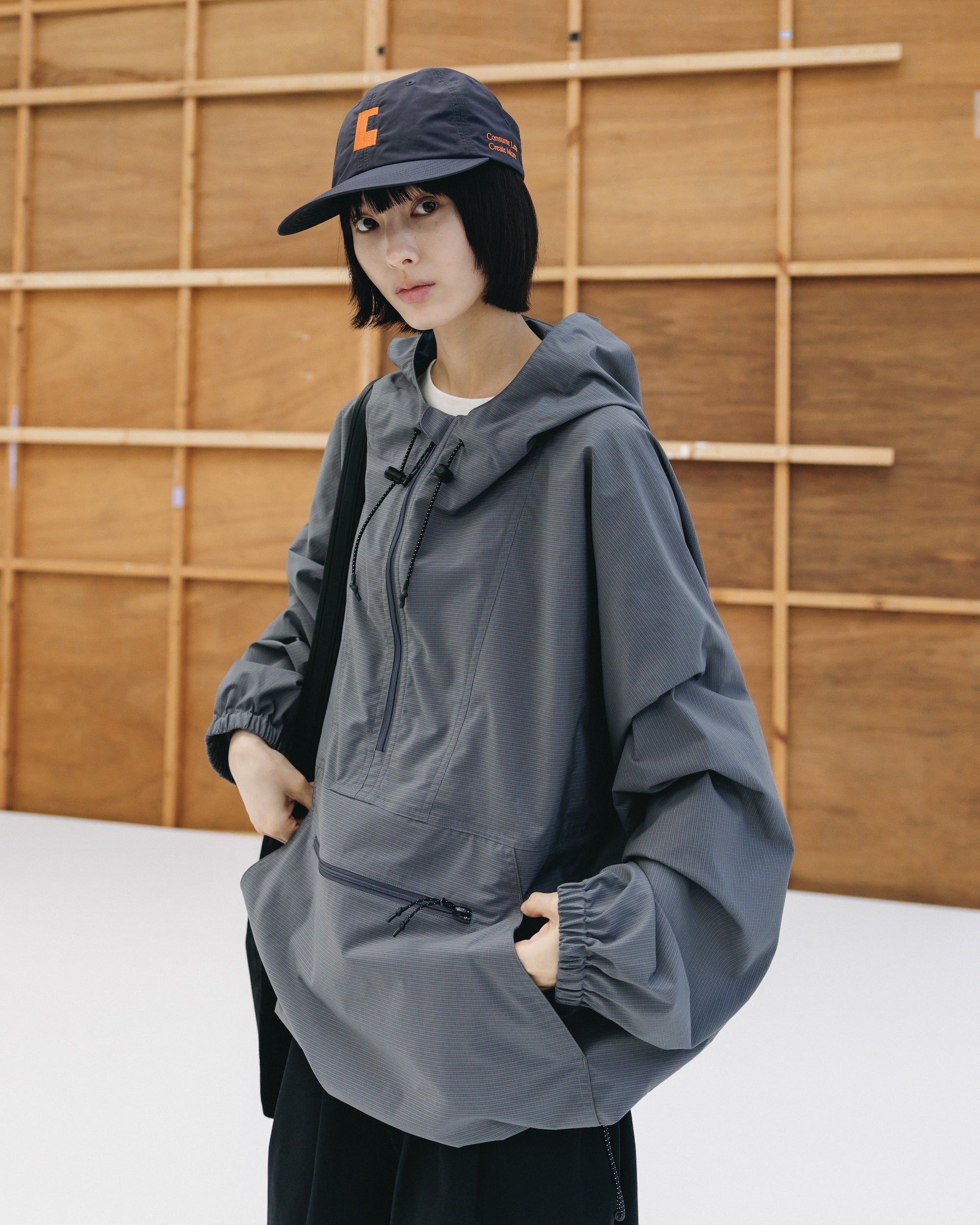 PACKABLE CITY ANORAK PARKA (GRAY(MINI GRAPH CHECK))