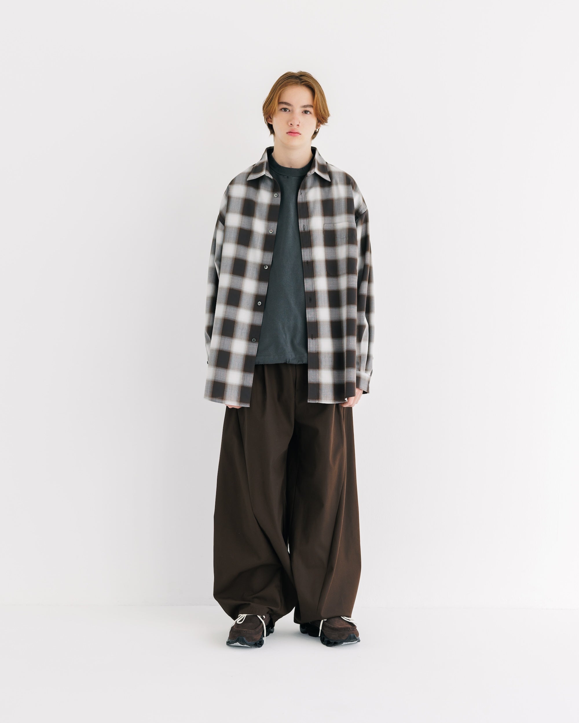 【5.17 SAT 20:00- IN STOCK】MASSIVE TWISTED PANTS (BROWN)