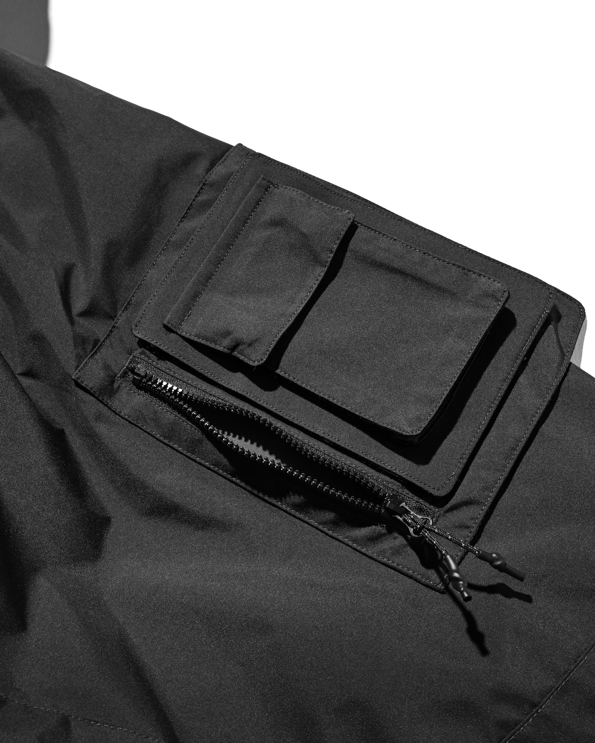 +phenix WINDSTOPPER® by GORE-TEX LABS CITY MILITARY JACKET (BLACK)
