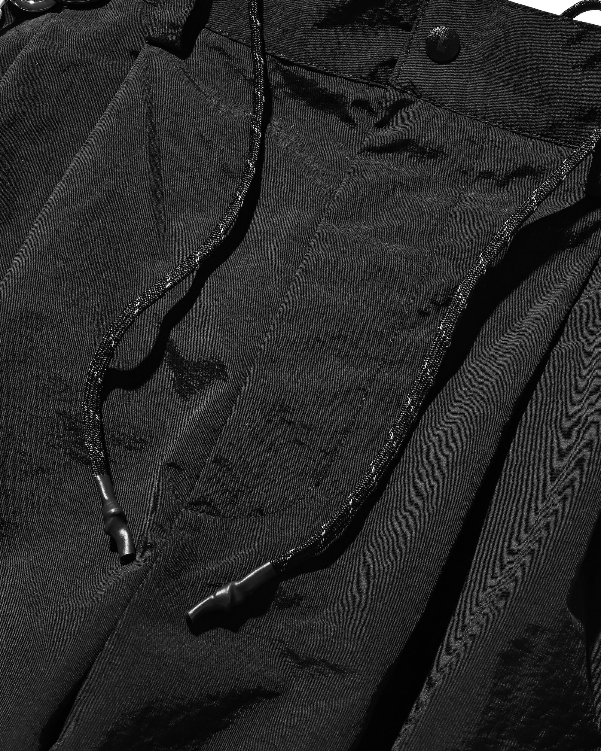 【10.15 WED 20:00- IN STOCK】WATER REPELLENT NYLON CITY UNIFORM WIDE TAPERED PANTS FOR YGM (BLACK×WHITE)