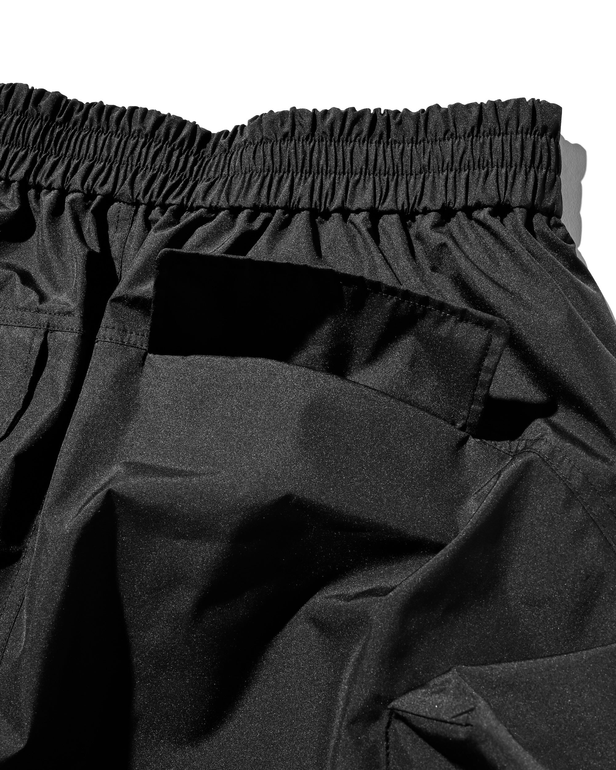 【5.6 TUE 20:00- IN STOCK】+phenix WINDSTOPPER® by GORE-TEX LABS CITY MILITARY HALF PANTS 002 (BLACK)